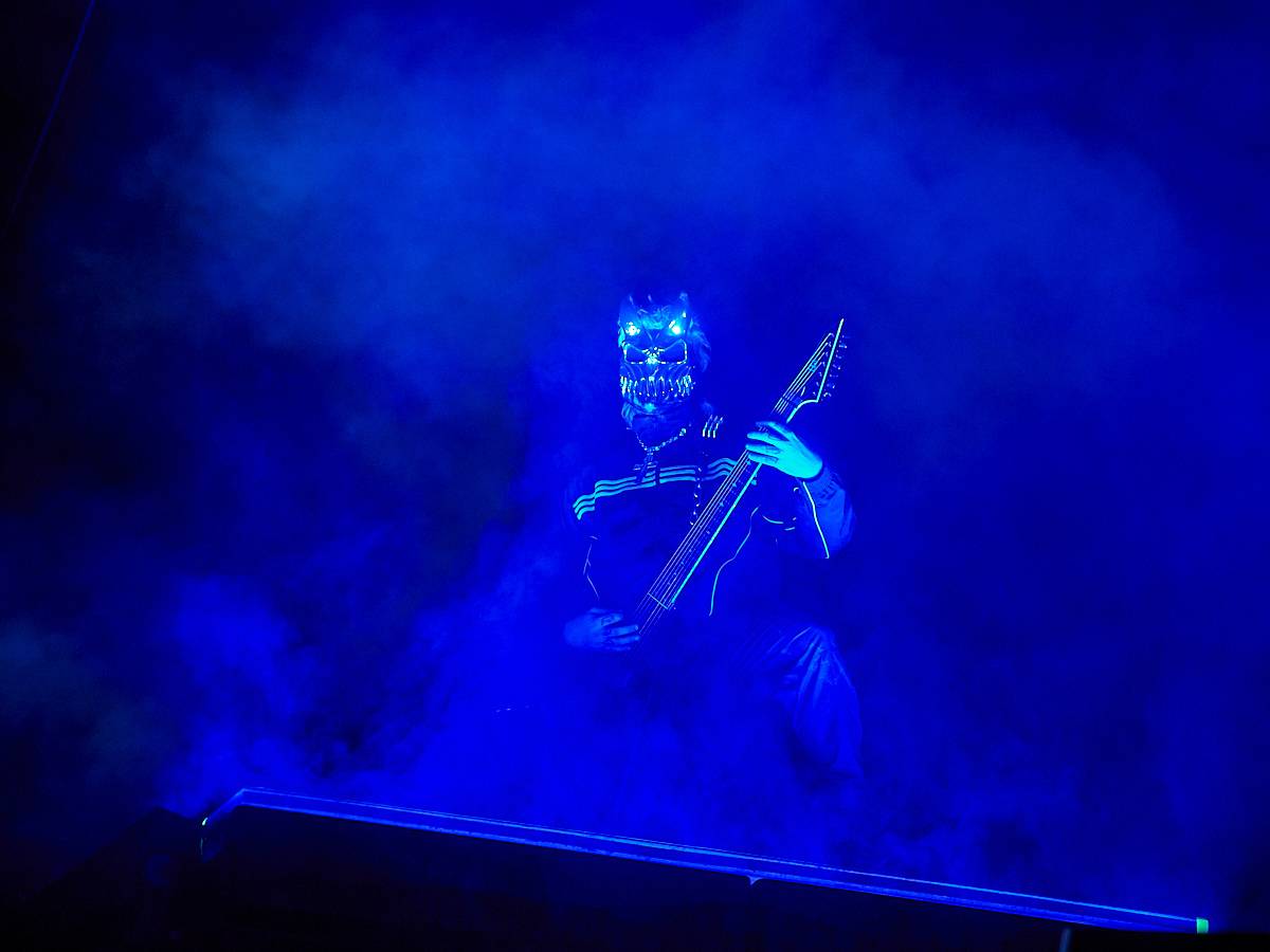 Rozzlobení grizzlyové Slaughter to Prevail s hosty Suicide Silence a Dying Fetus odpálili ohnivou show ve Foru Karlín