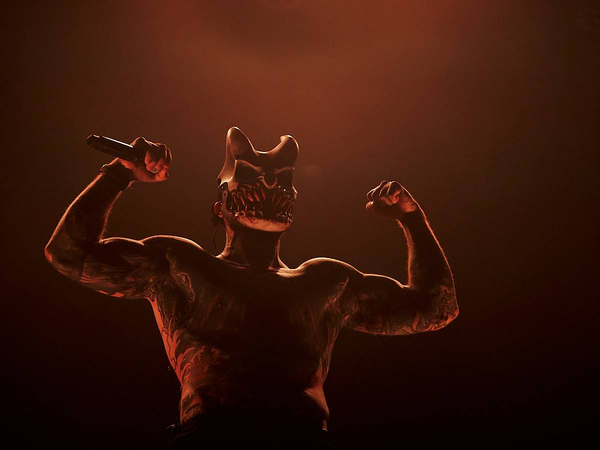 Rozzlobení grizzlyové Slaughter to Prevail s hosty Suicide Silence a Dying Fetus odpálili ohnivou show ve Foru Karlín