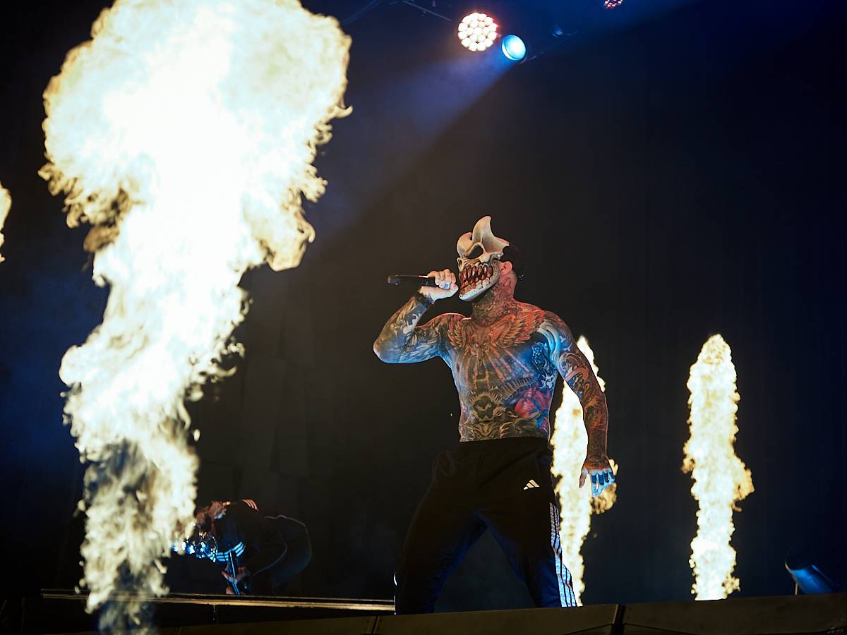 Rozzlobení grizzlyové Slaughter to Prevail s hosty Suicide Silence a Dying Fetus odpálili ohnivou show ve Foru Karlín