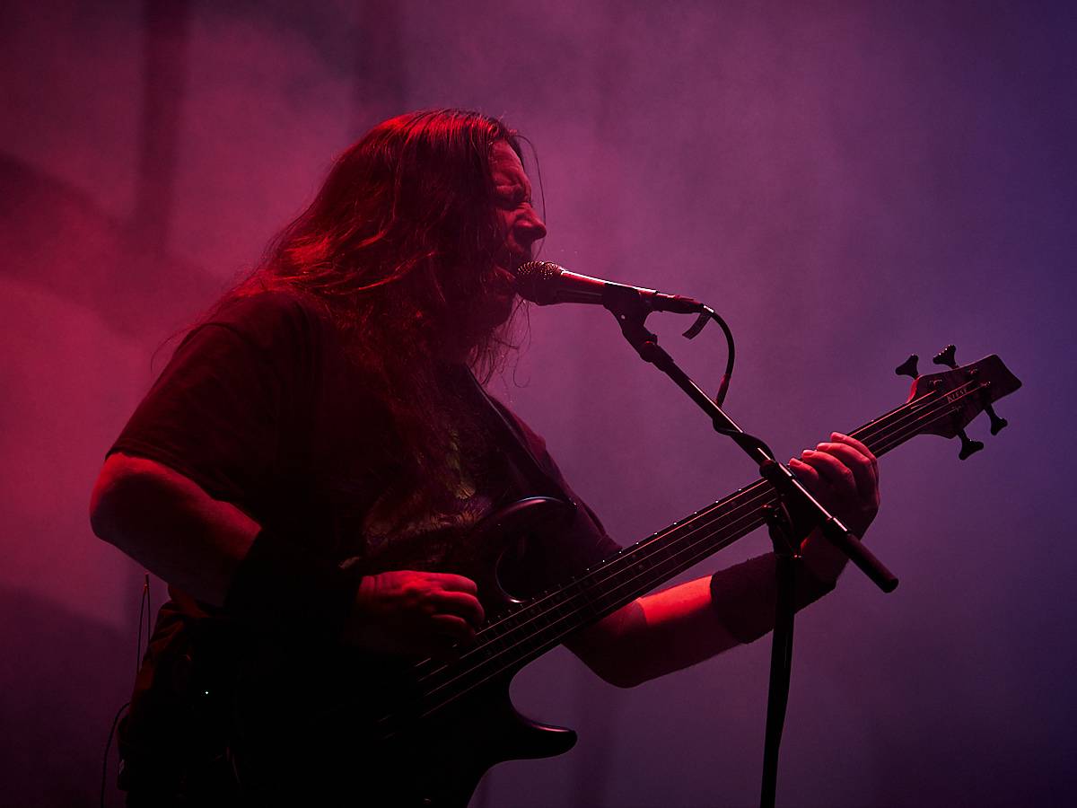 Rozzlobení grizzlyové Slaughter to Prevail s hosty Suicide Silence a Dying Fetus odpálili ohnivou show ve Foru Karlín