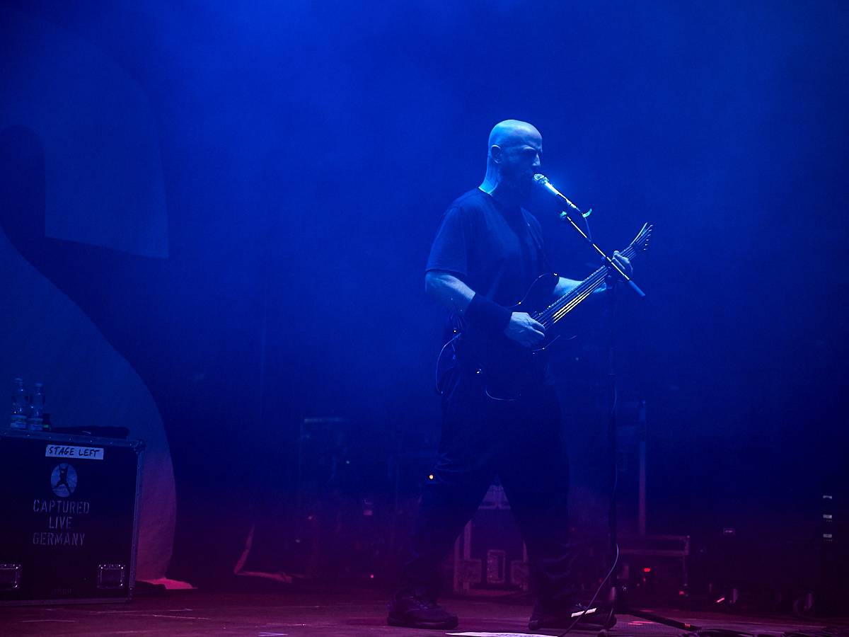 Rozzlobení grizzlyové Slaughter to Prevail s hosty Suicide Silence a Dying Fetus odpálili ohnivou show ve Foru Karlín