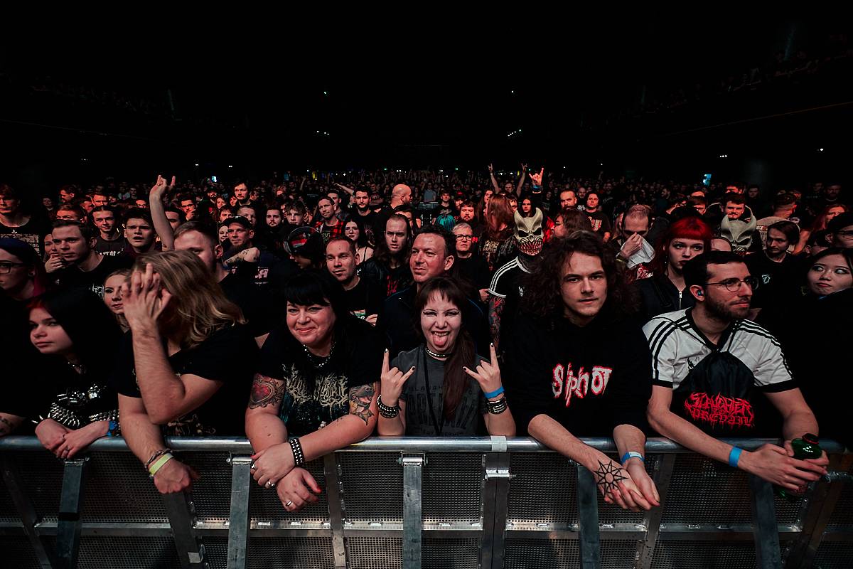 Rozzlobení grizzlyové Slaughter to Prevail s hosty Suicide Silence a Dying Fetus odpálili ohnivou show ve Foru Karlín