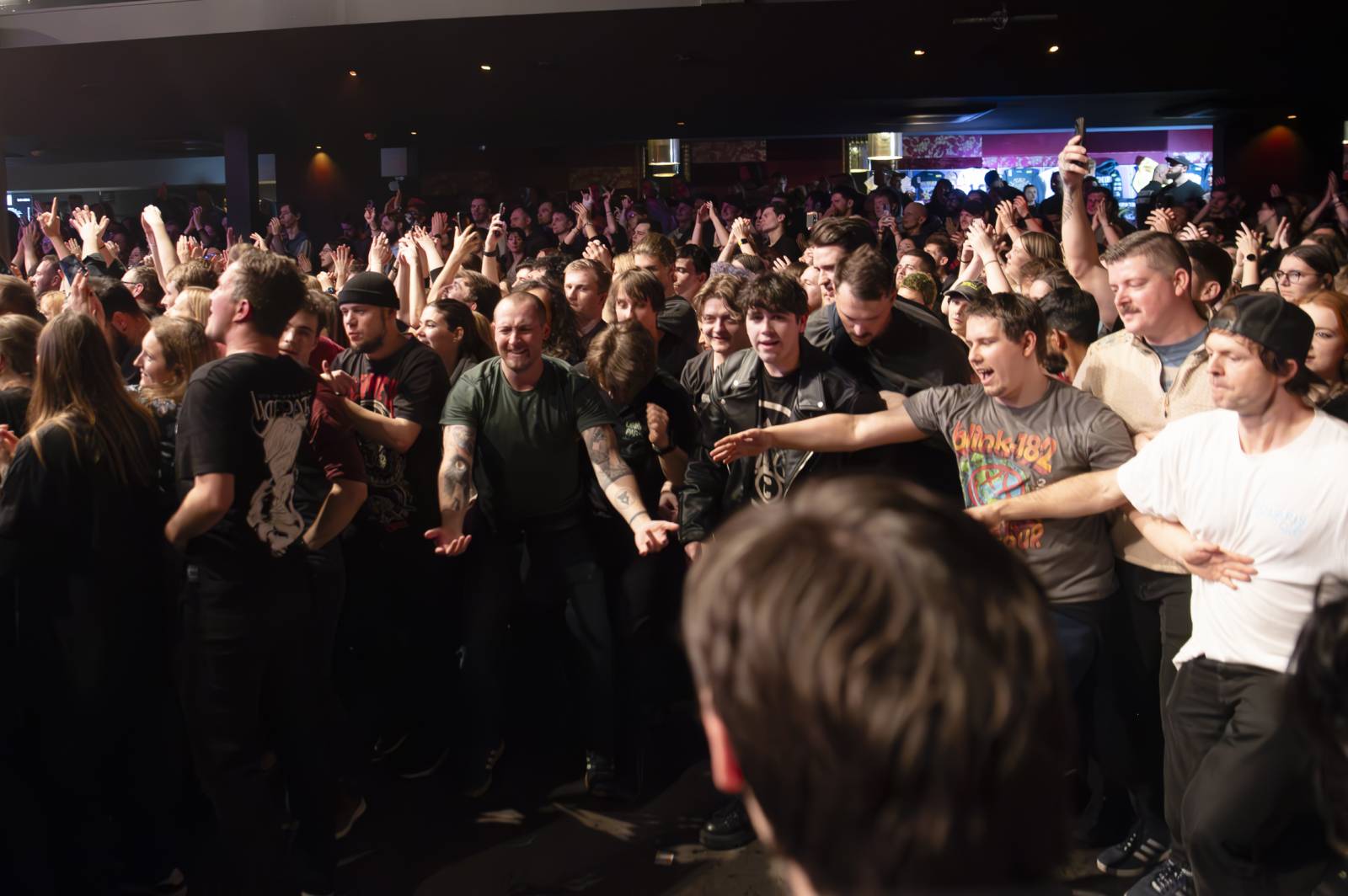 All Time Low se vrátili do Prahy. Přivezli s sebou nové album Everyone's Talking