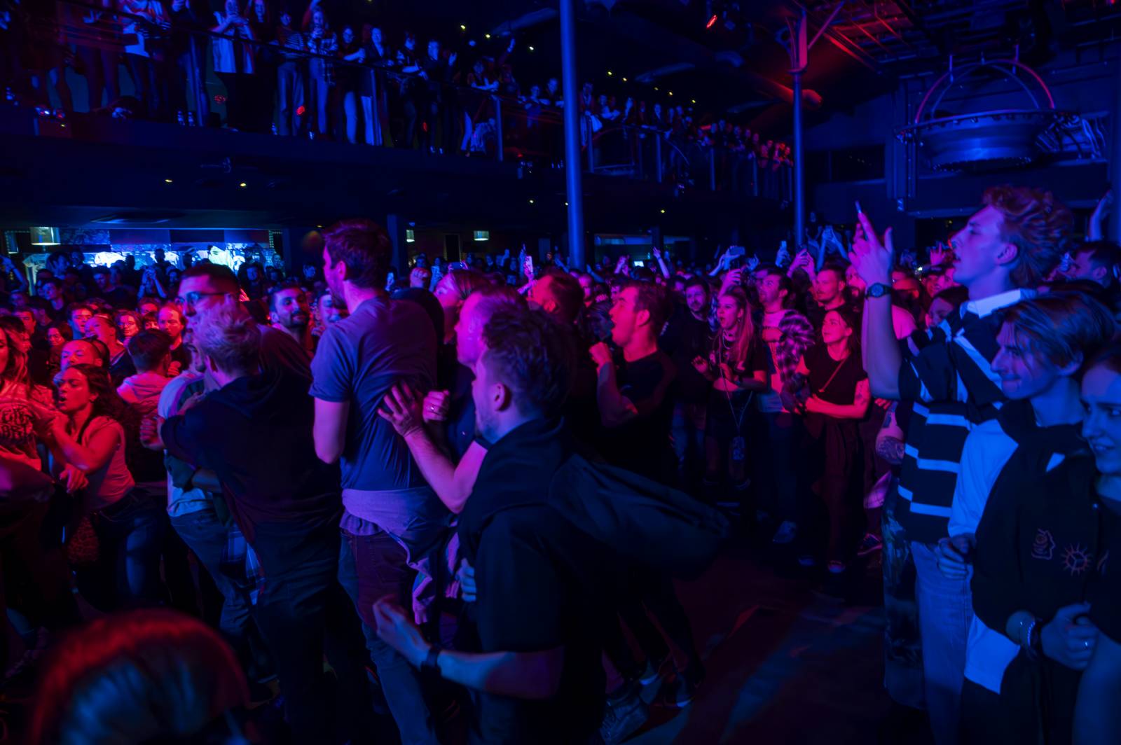 All Time Low se vrátili do Prahy. Přivezli s sebou nové album Everyone's Talking