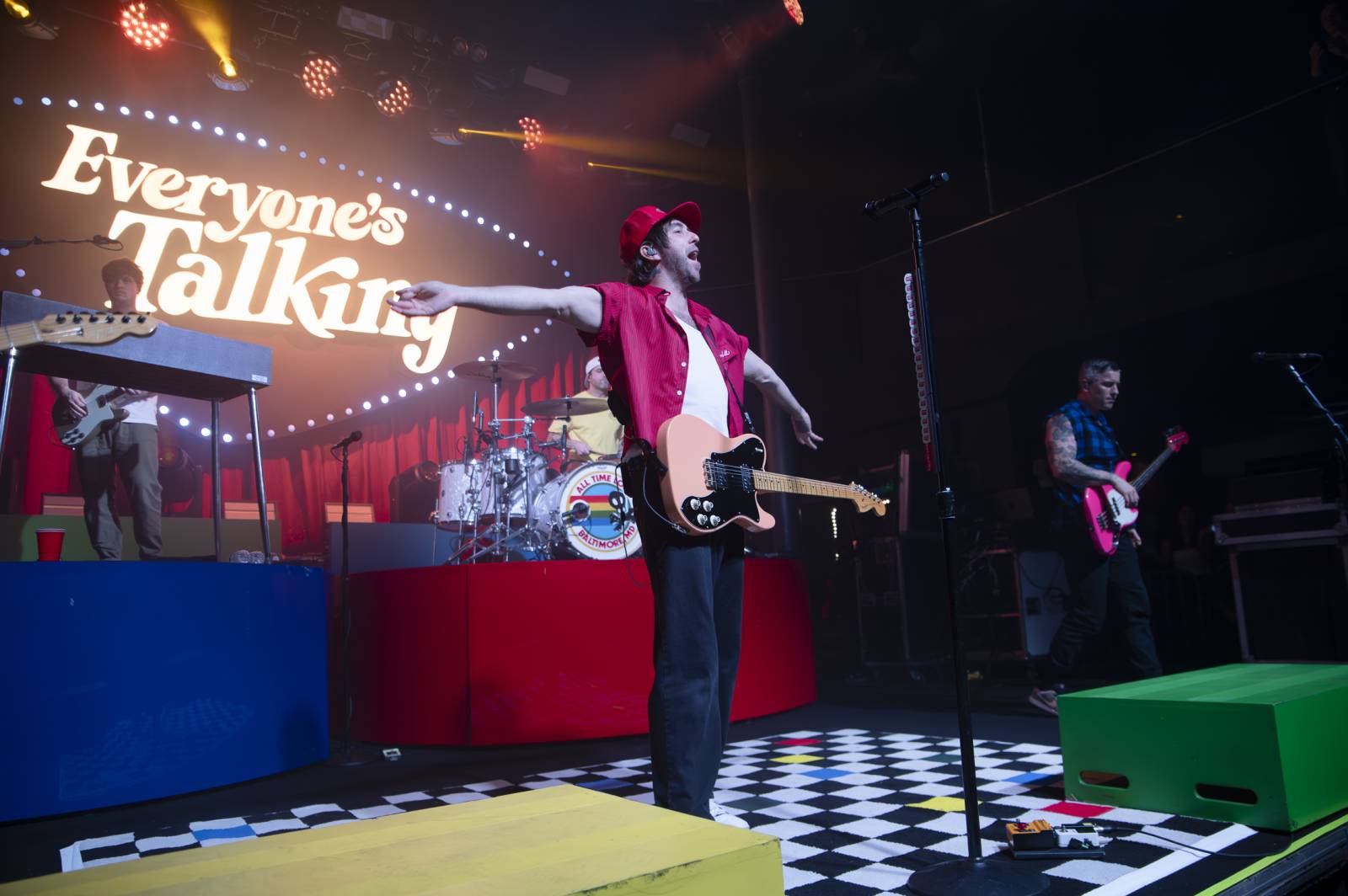 All Time Low se vrátili do Prahy. Přivezli s sebou nové album Everyone's Talking