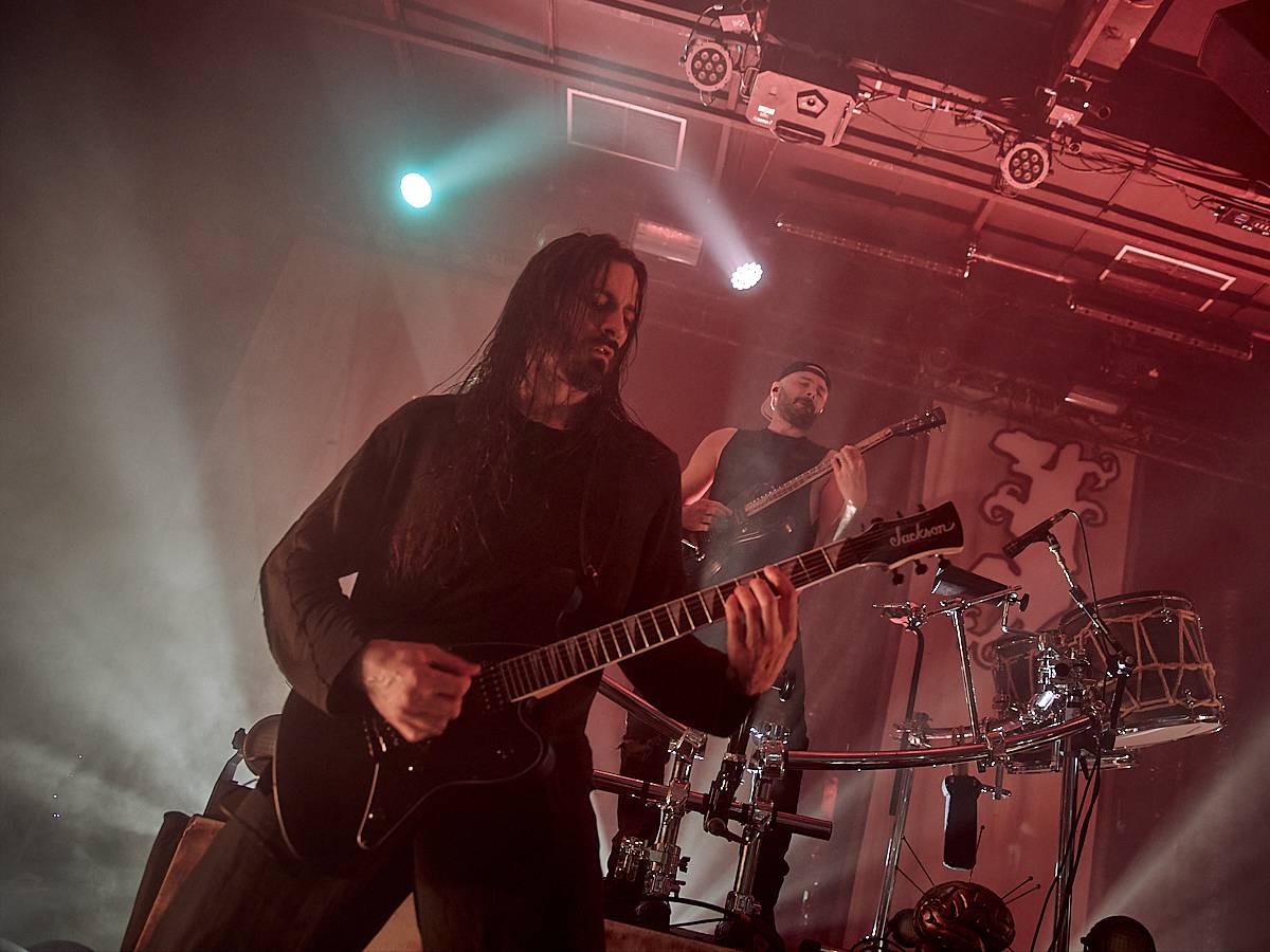 Opera? Balkán? Grindcorové blastbeaty? Igorrr v Roxy v Praze bořil hranice žánrů