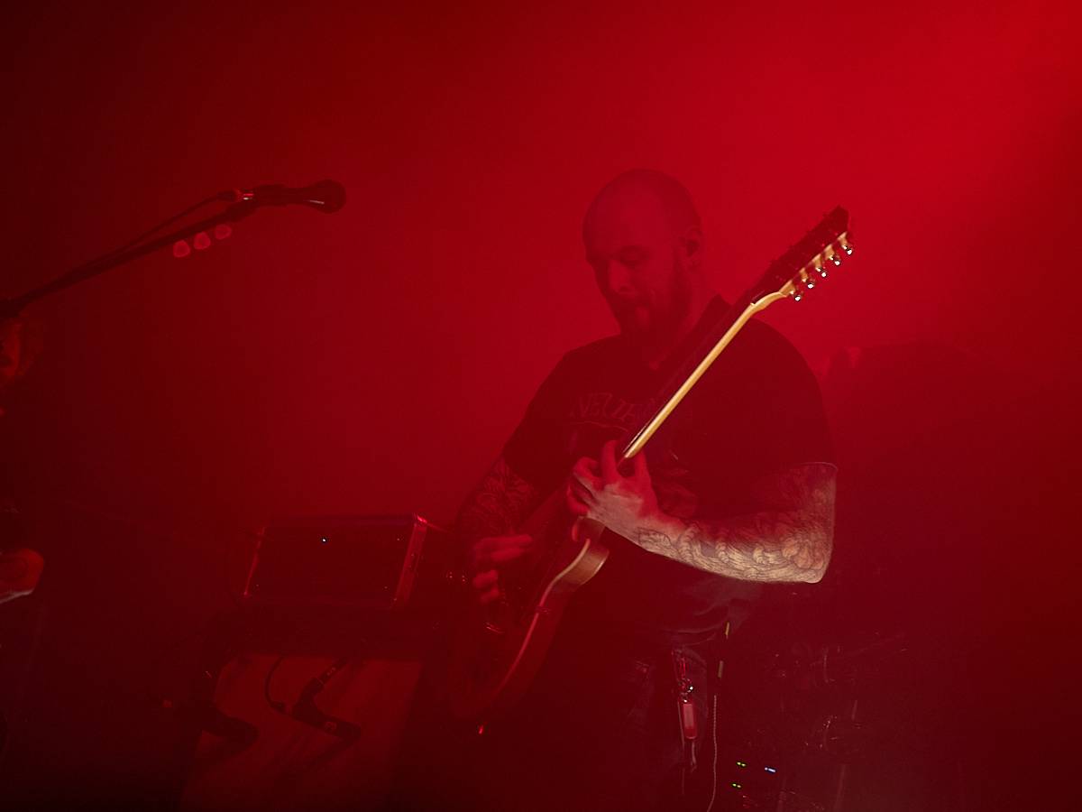 Opera? Balkán? Grindcorové blastbeaty? Igorrr v Roxy v Praze bořil hranice žánrů