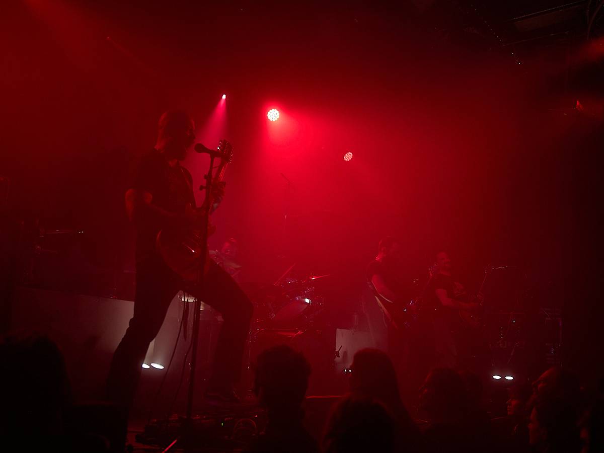 Opera? Balkán? Grindcorové blastbeaty? Igorrr v Roxy v Praze bořil hranice žánrů