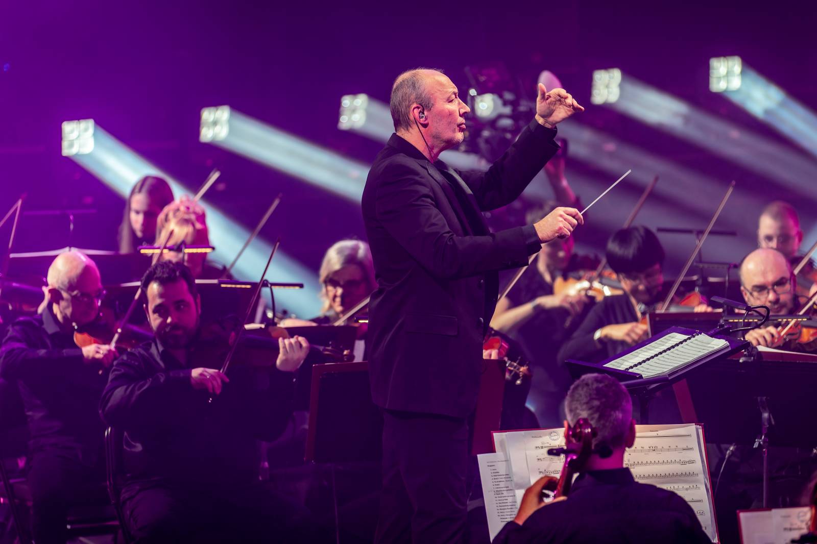 O5 a Radeček strávili Valentýn s fanoušky v O2 universu, došlo i na žádosti o ruku