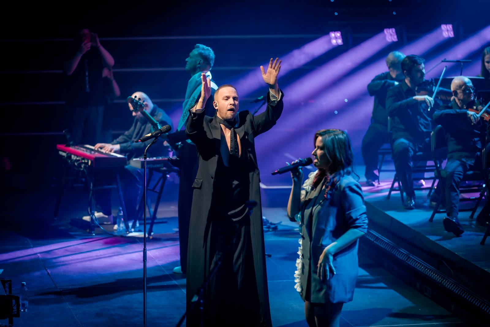 O5 a Radeček strávili Valentýn s fanoušky v O2 universu, došlo i na žádosti o ruku