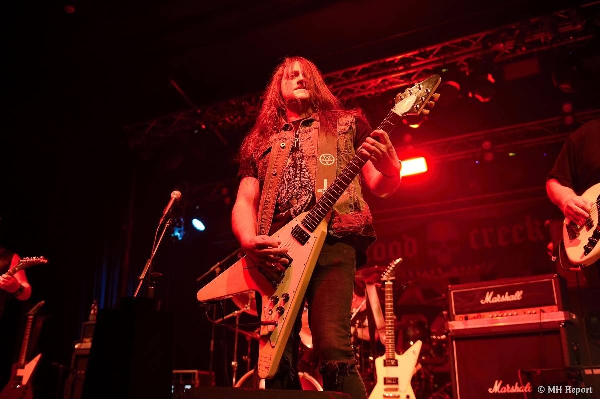 Pořádná porce thrash metalu v Šeříkovce. Dorazili Debustrol, Fata Morgana a Blood Creek