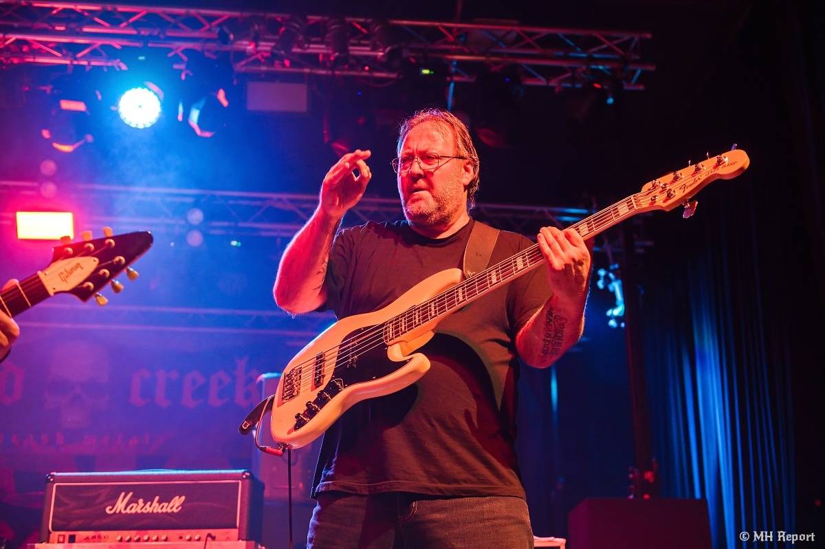 Pořádná porce thrash metalu v Šeříkovce. Dorazili Debustrol, Fata Morgana a Blood Creek