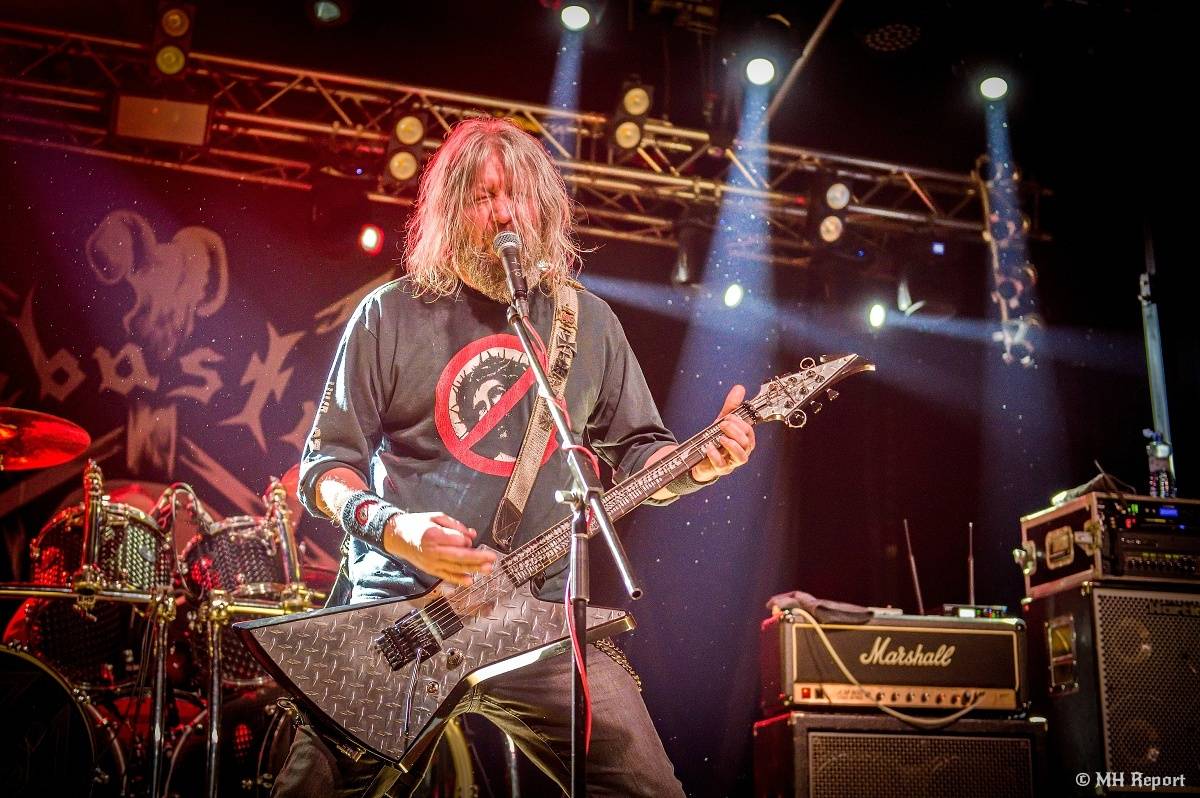 Pořádná porce thrash metalu v Šeříkovce. Dorazili Debustrol, Fata Morgana a Blood Creek