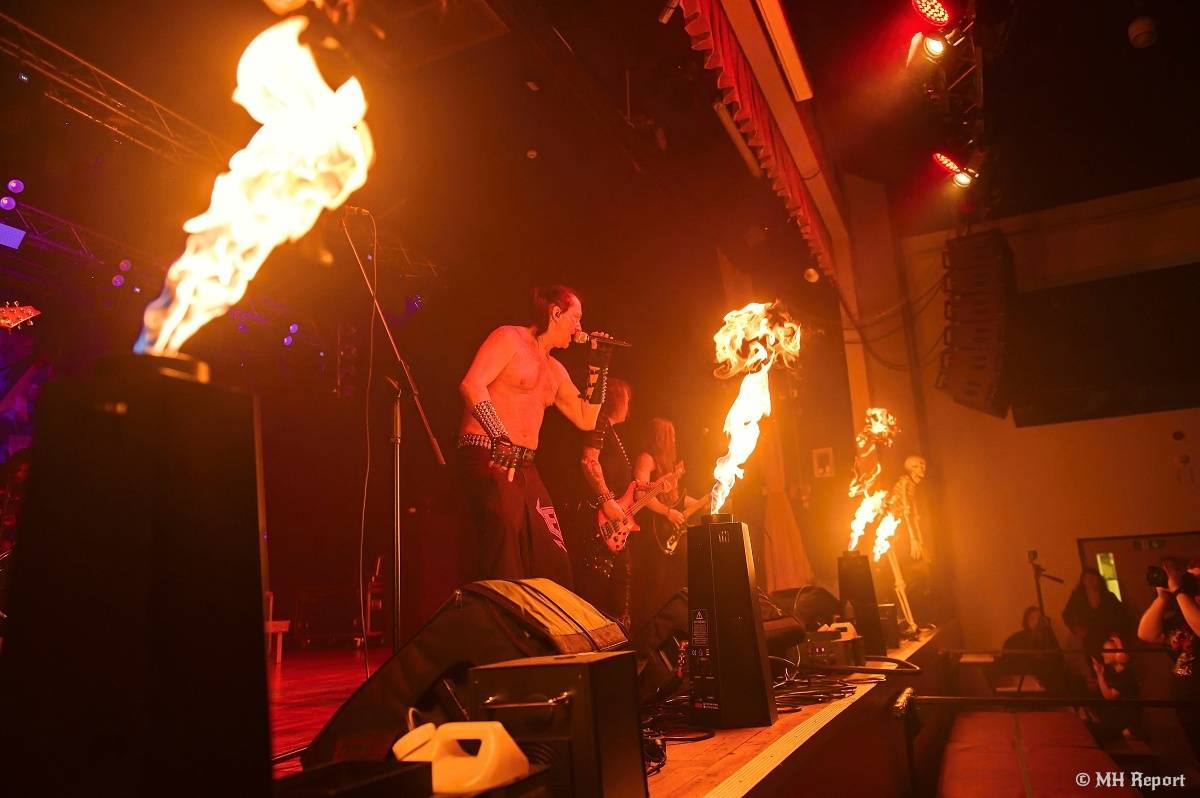 Pořádná porce thrash metalu v Šeříkovce. Dorazili Debustrol, Fata Morgana a Blood Creek