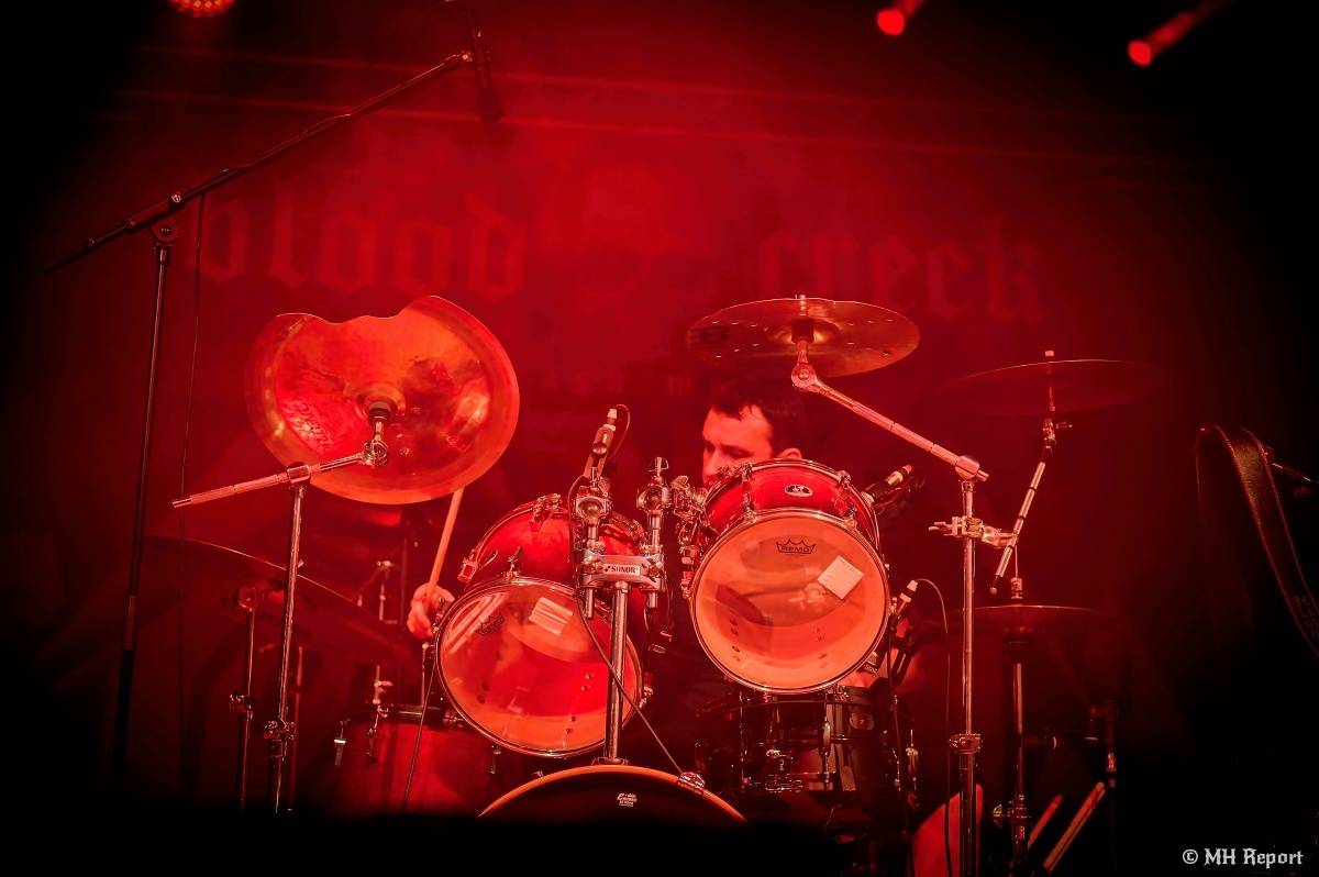 Pořádná porce thrash metalu v Šeříkovce. Dorazili Debustrol, Fata Morgana a Blood Creek