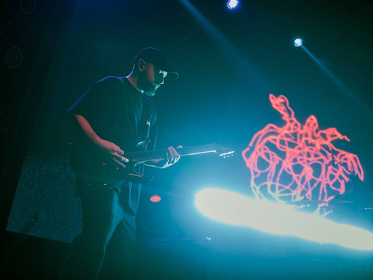 Jinjer předávali ve vyprodaném Roxy metalovou radost, večer otevřeli Textures a Unprocessed