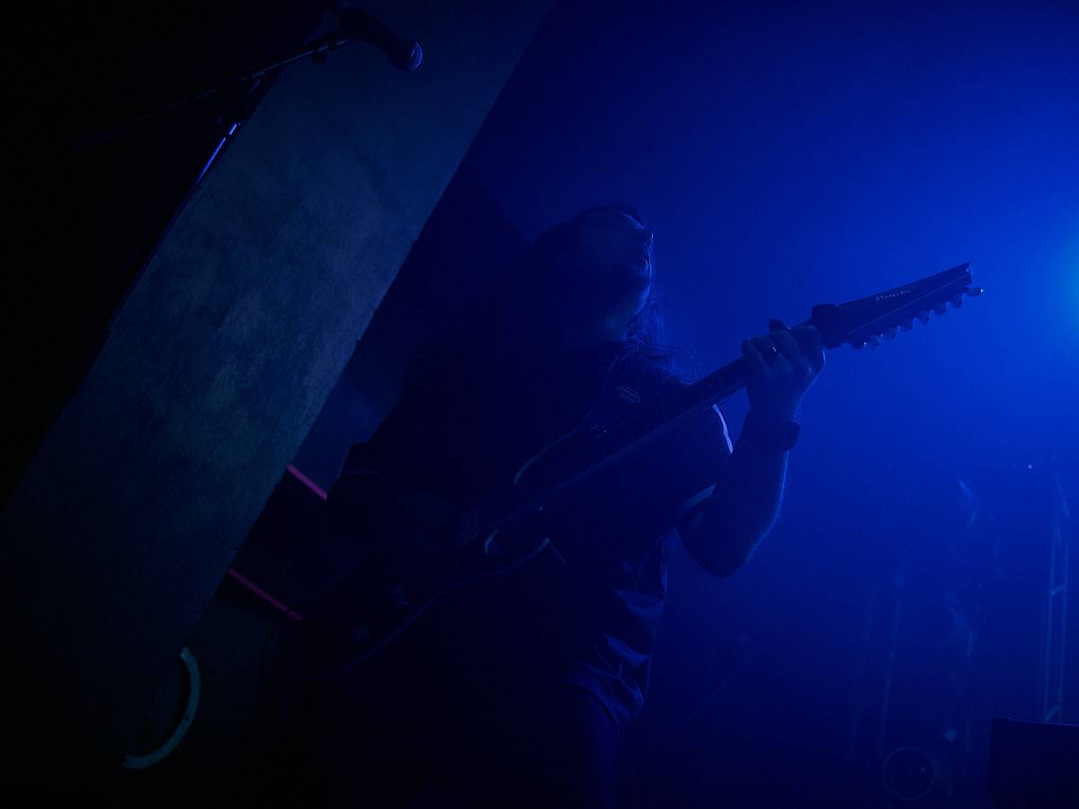 Jinjer předávali ve vyprodaném Roxy metalovou radost, večer otevřeli Textures a Unprocessed