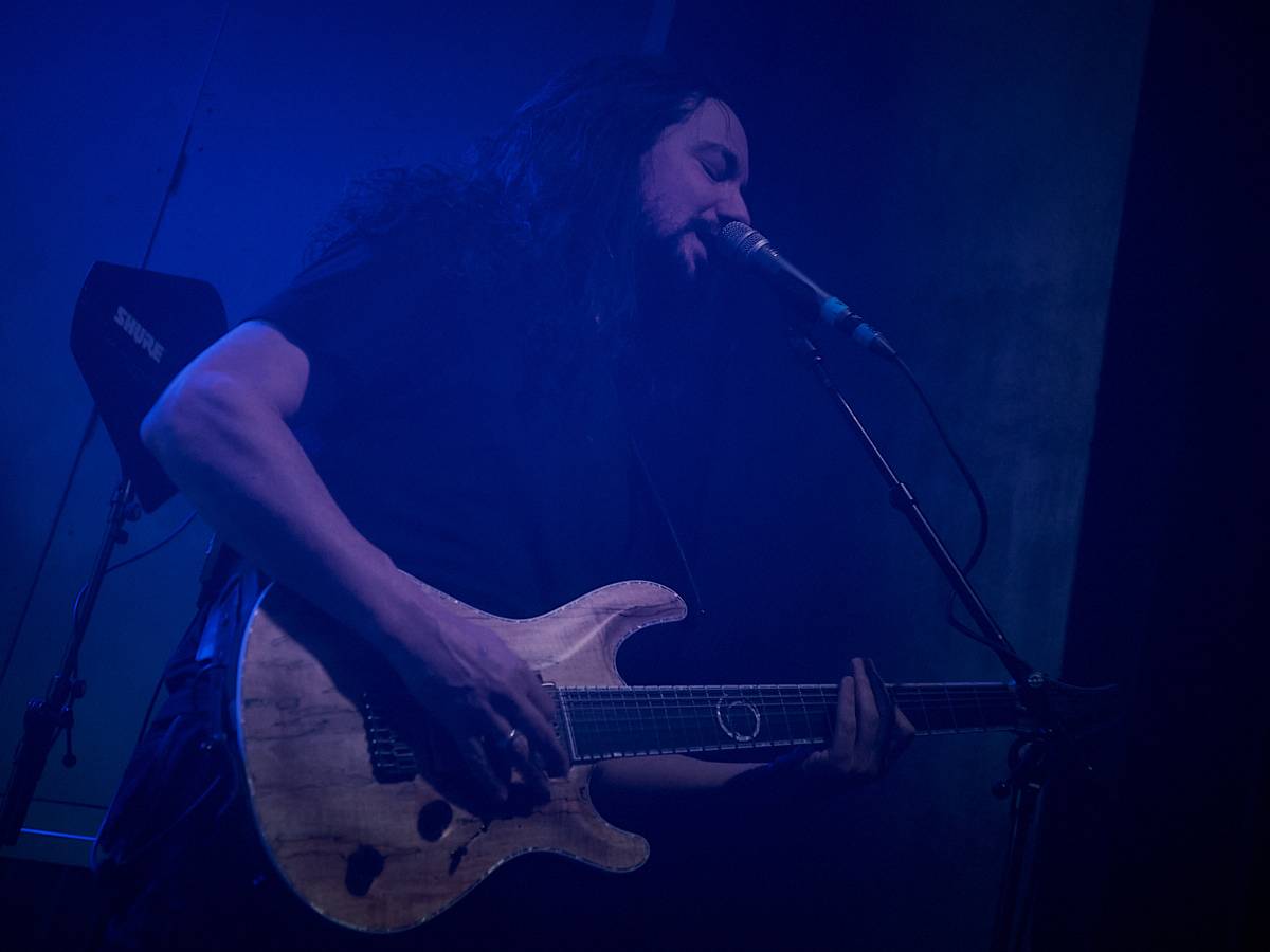 Jinjer předávali ve vyprodaném Roxy metalovou radost, večer otevřeli Textures a Unprocessed