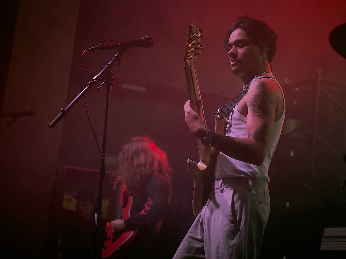 Jinjer předávali ve vyprodaném Roxy metalovou radost, večer otevřeli Textures a Unprocessed