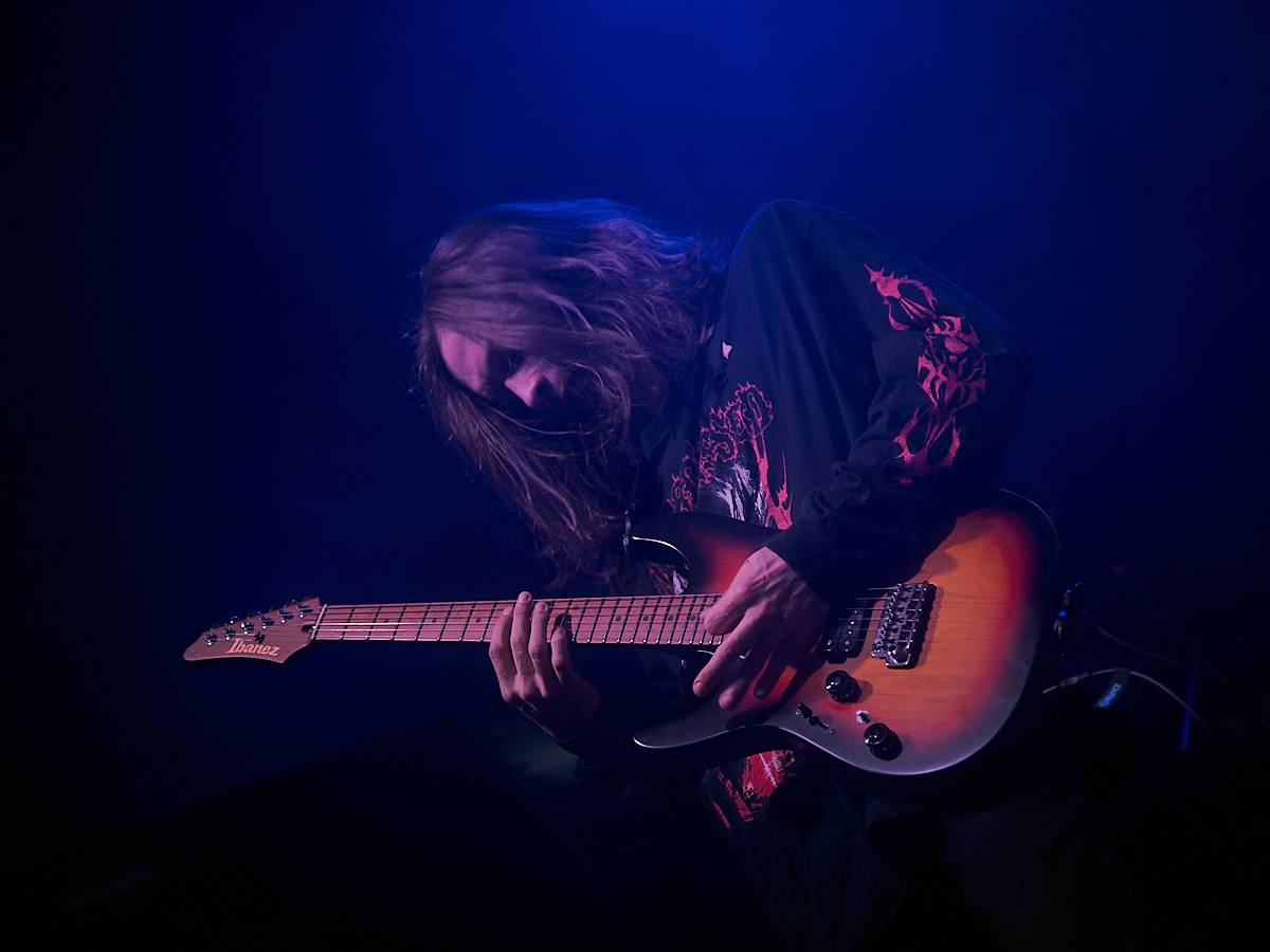 Jinjer předávali ve vyprodaném Roxy metalovou radost, večer otevřeli Textures a Unprocessed