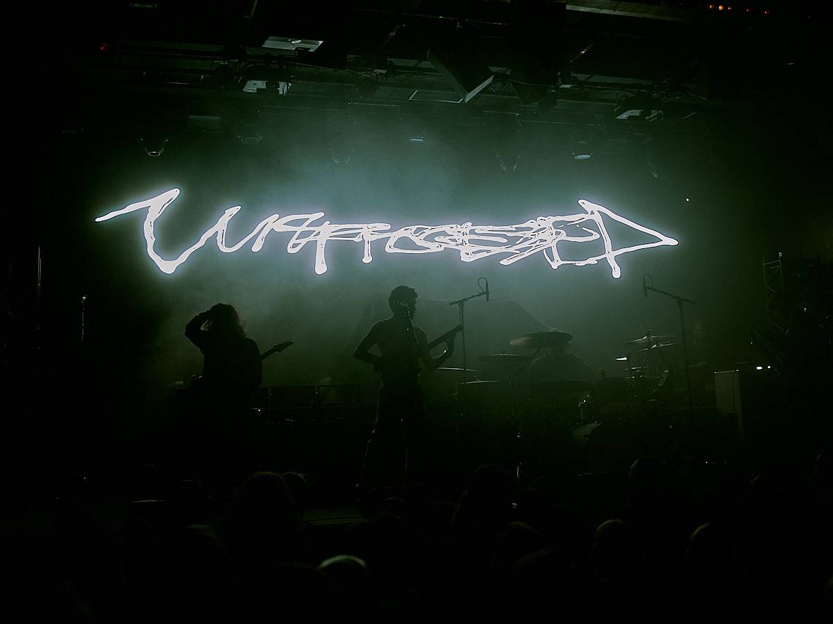 Jinjer předávali ve vyprodaném Roxy metalovou radost, večer otevřeli Textures a Unprocessed