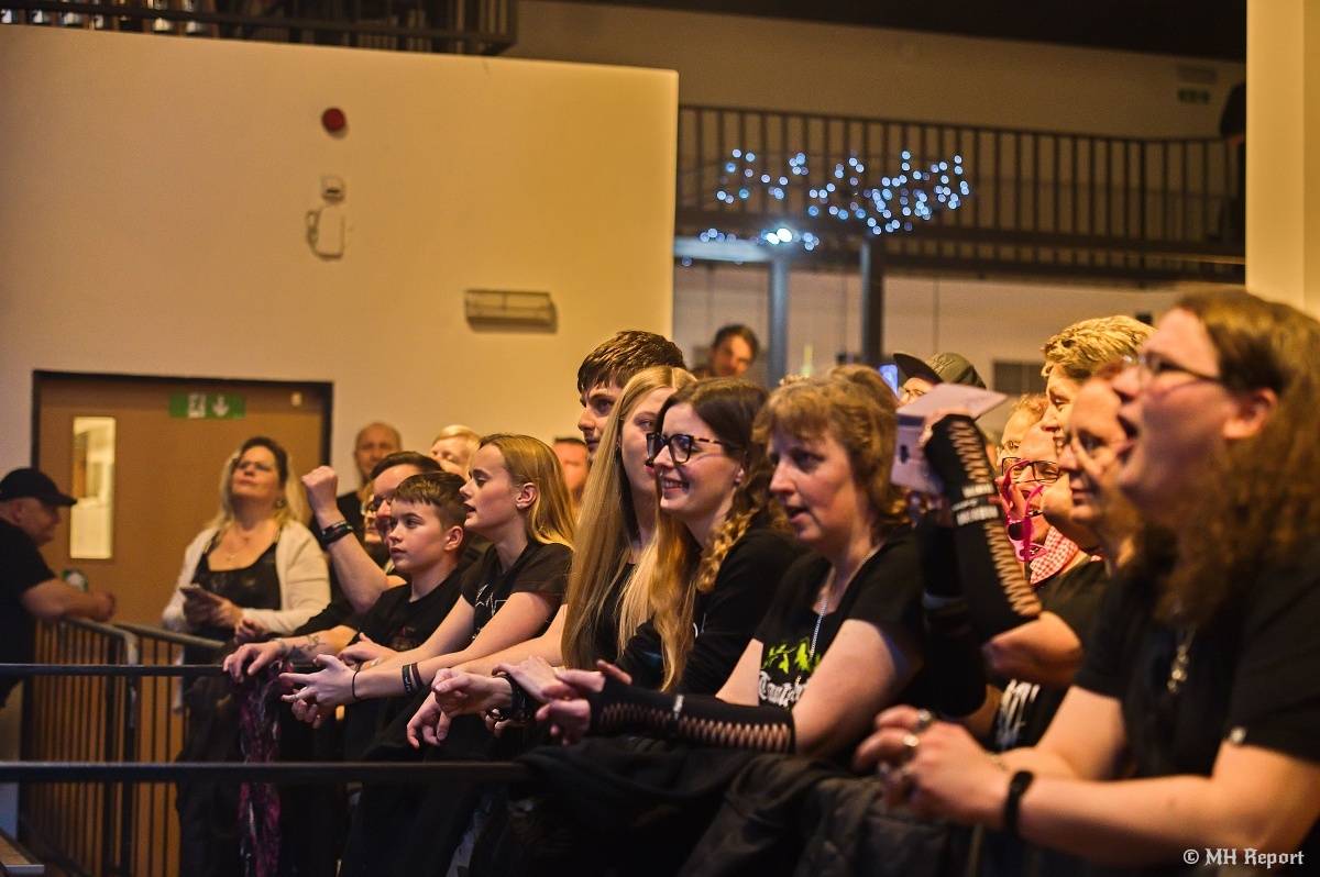 Trautenberk odstartoval v Plzni jarní turné, dorazila s ním Civilní obrana