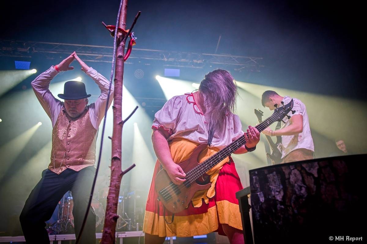 Trautenberk odstartoval v Plzni jarní turné, dorazila s ním Civilní obrana