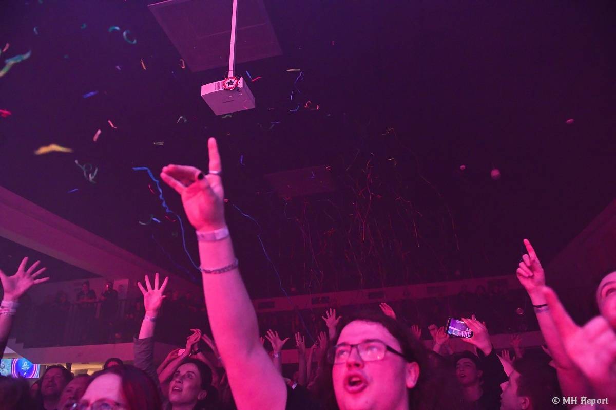 Trautenberk odstartoval v Plzni jarní turné, dorazila s ním Civilní obrana