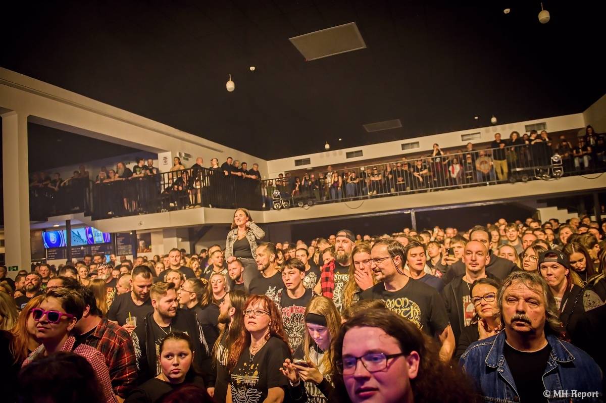 Trautenberk odstartoval v Plzni jarní turné, dorazila s ním Civilní obrana