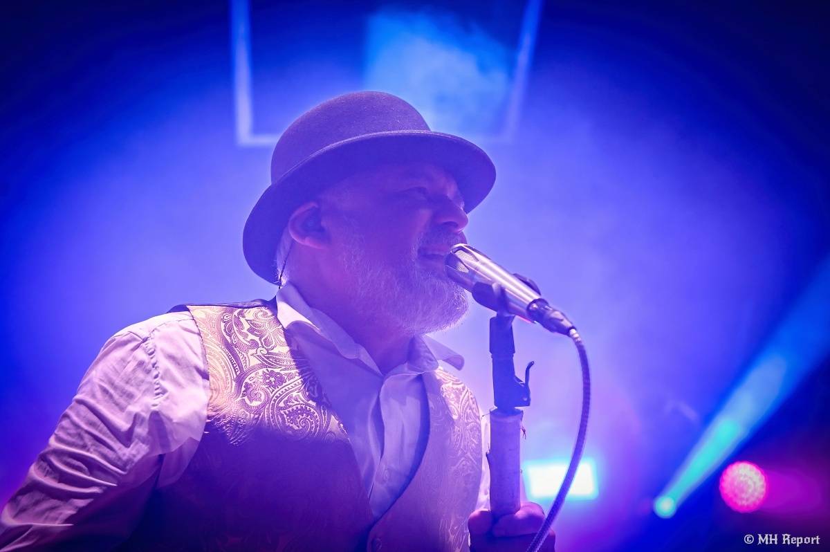 Trautenberk odstartoval v Plzni jarní turné, dorazila s ním Civilní obrana