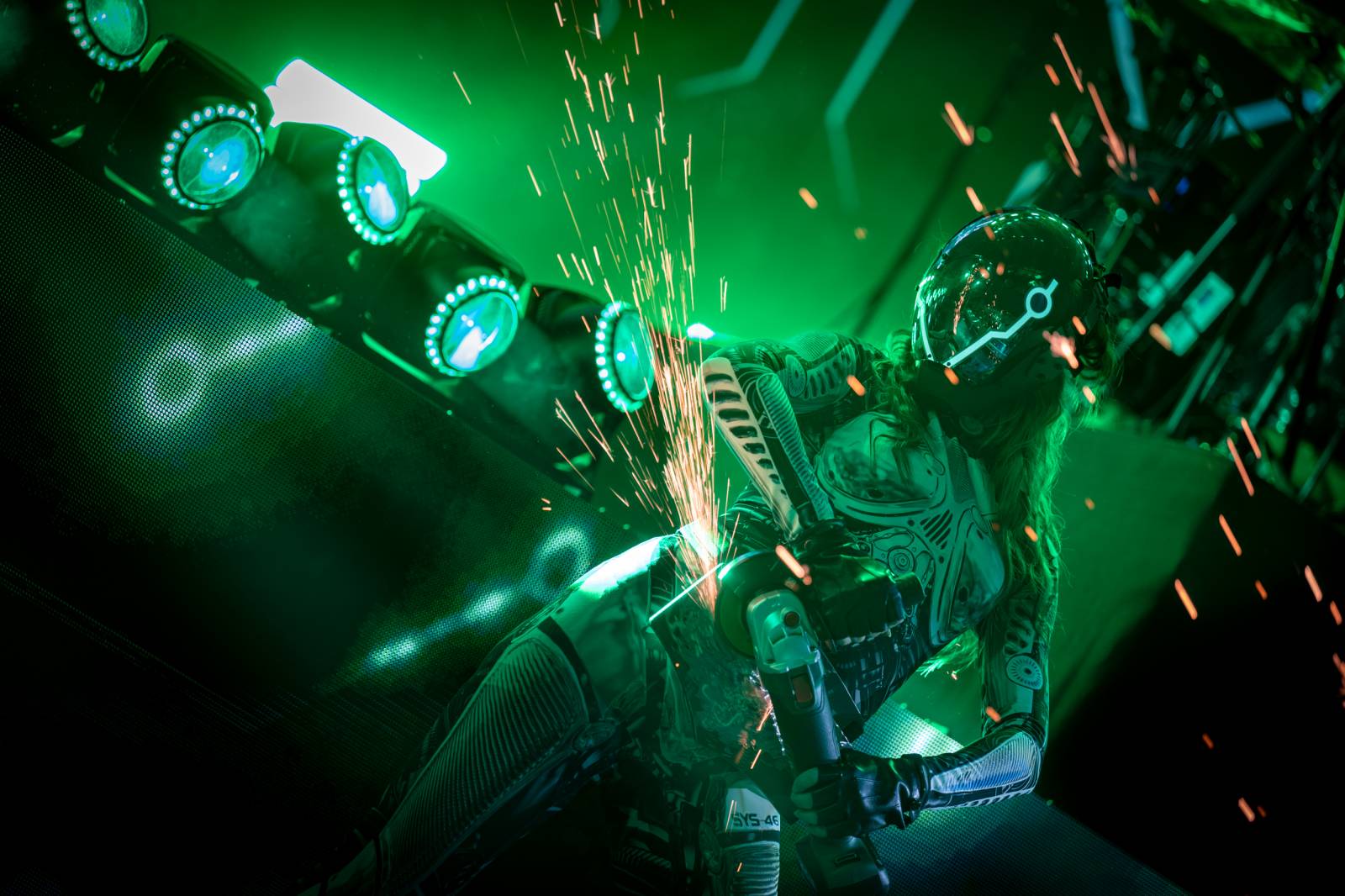 Motionless in White řádili ve vyprodaném Foru Karlín, jejich show neměla trhliny