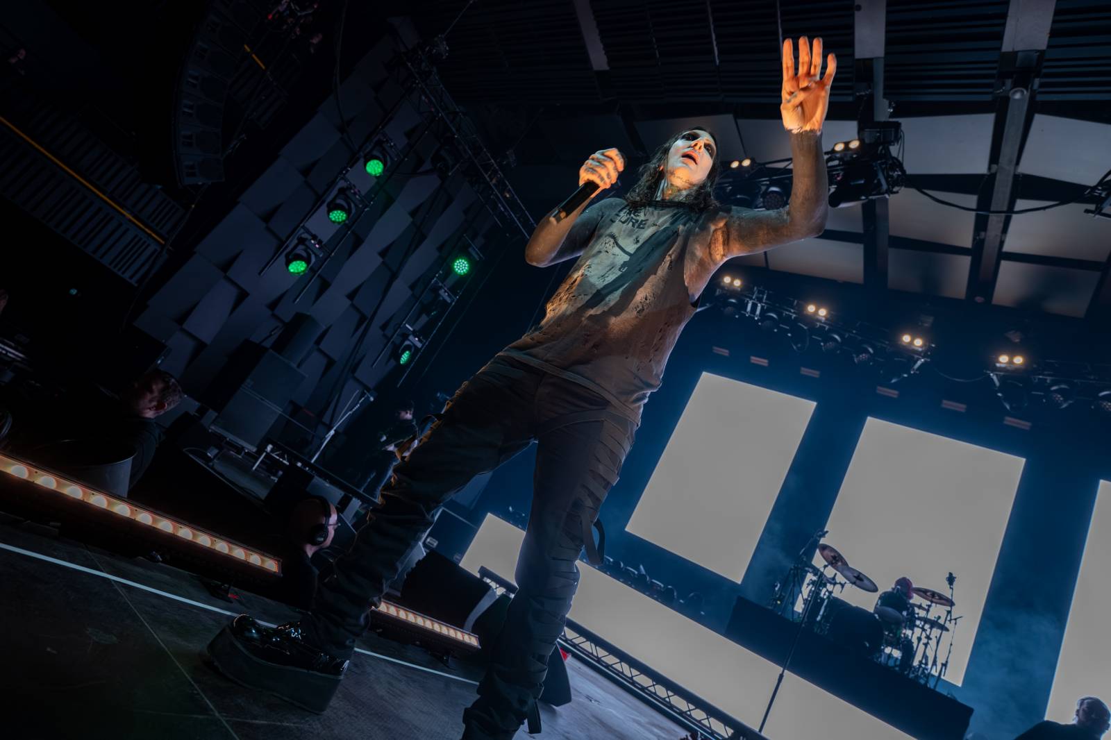 Motionless in White řádili ve vyprodaném Foru Karlín, jejich show neměla trhliny