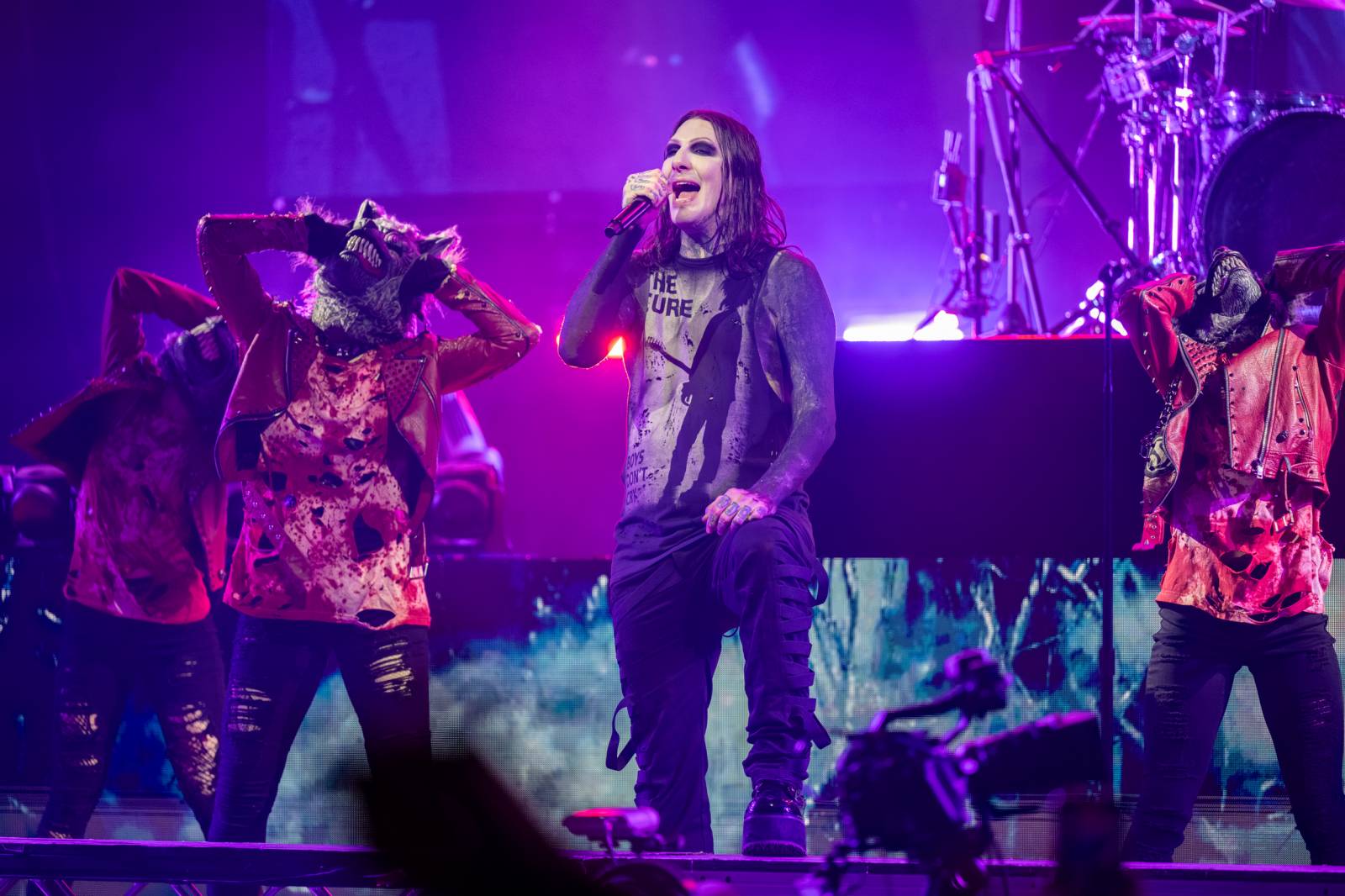 Motionless in White řádili ve vyprodaném Foru Karlín, jejich show neměla trhliny