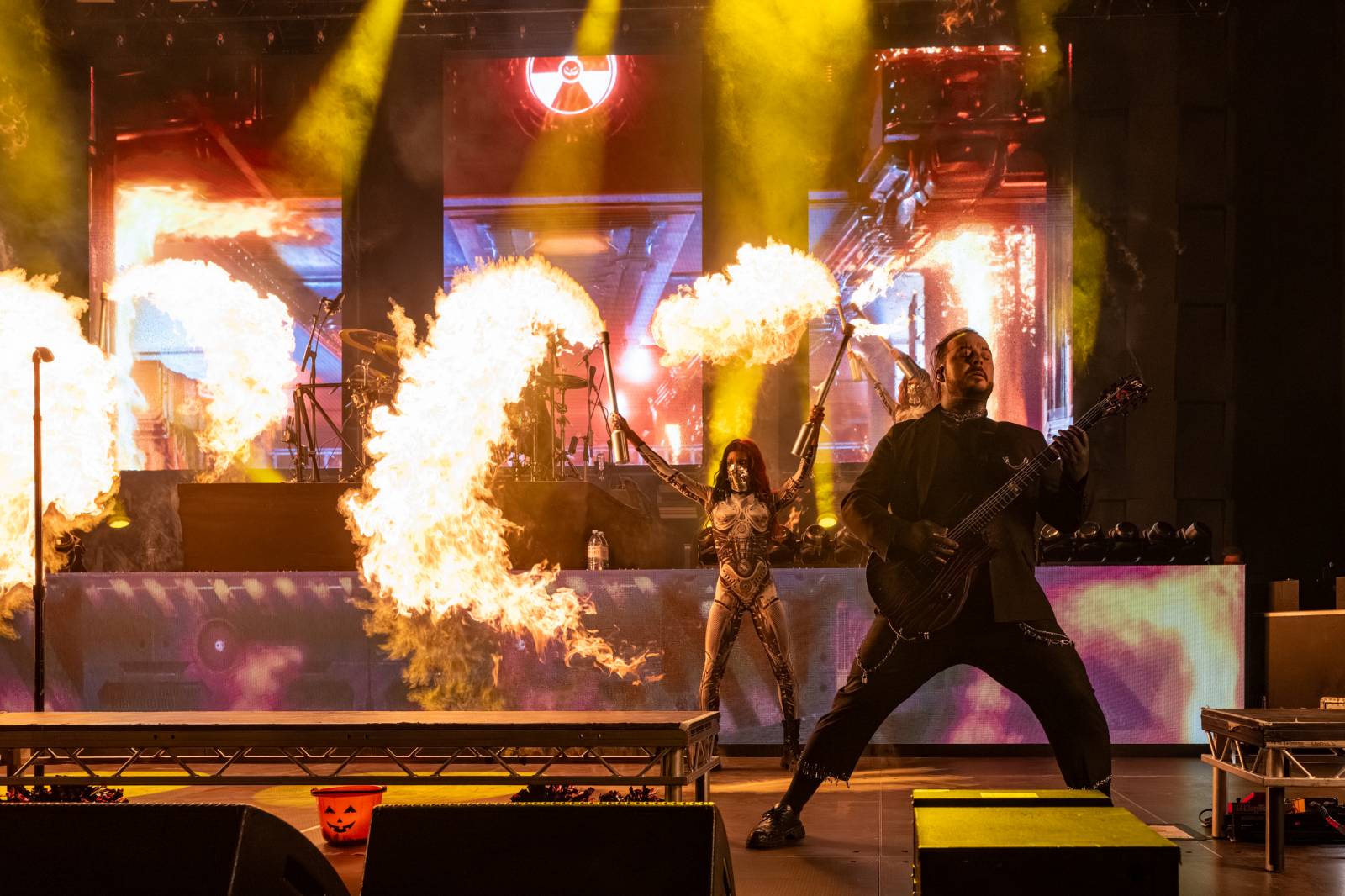 Motionless in White řádili ve vyprodaném Foru Karlín, jejich show neměla trhliny