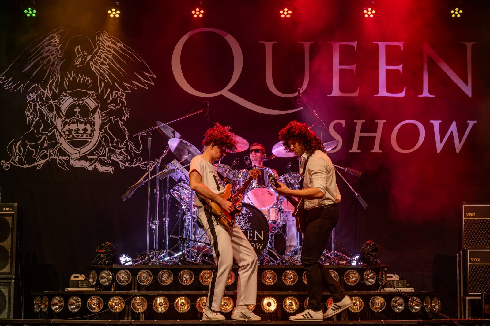 Pražskou Lucernou zněly hity Queen. Kapela Queenshow uzavřela v metropoli své turné po Česku