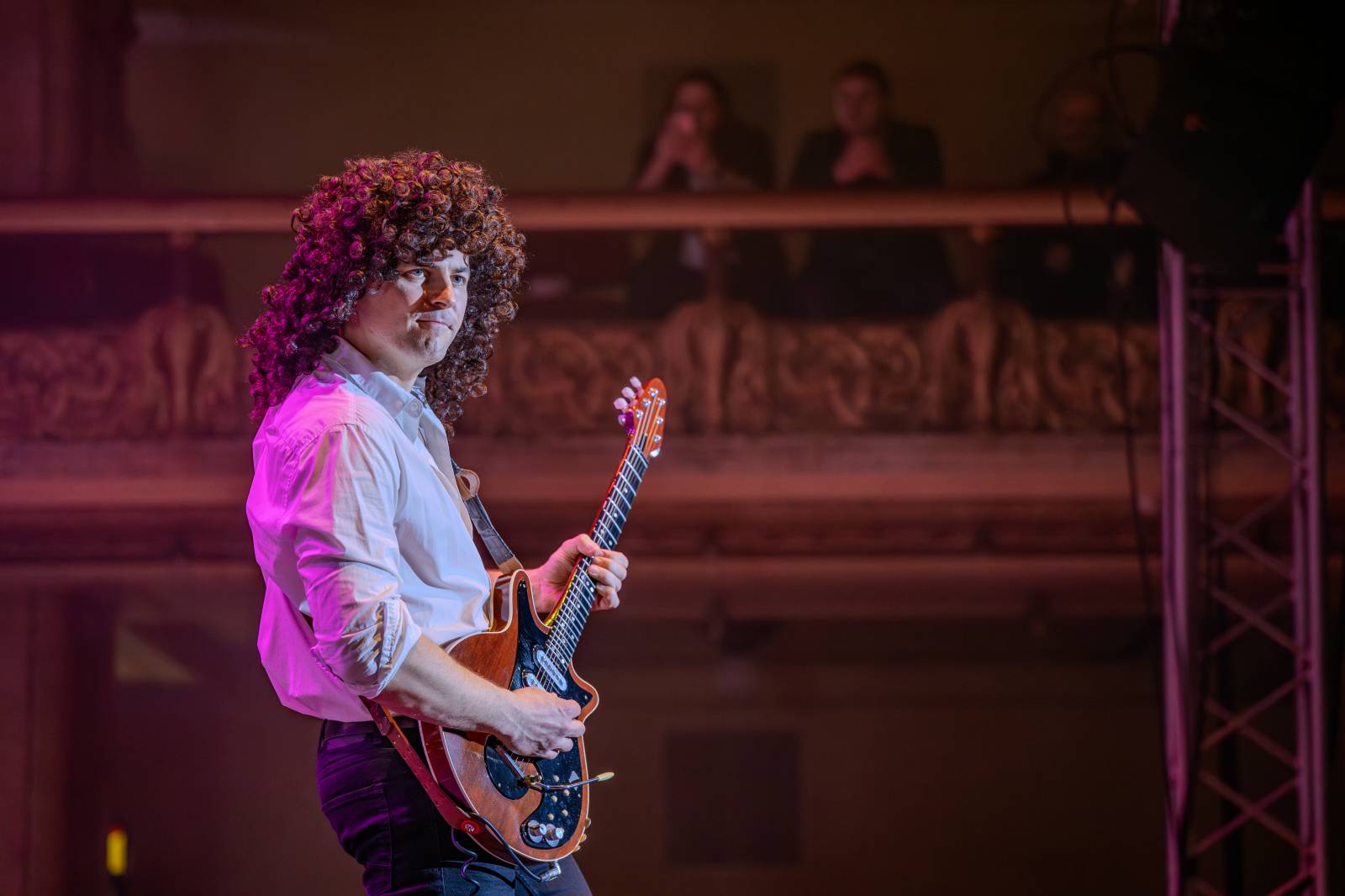 Pražskou Lucernou zněly hity Queen. Kapela Queenshow uzavřela v metropoli své turné po Česku