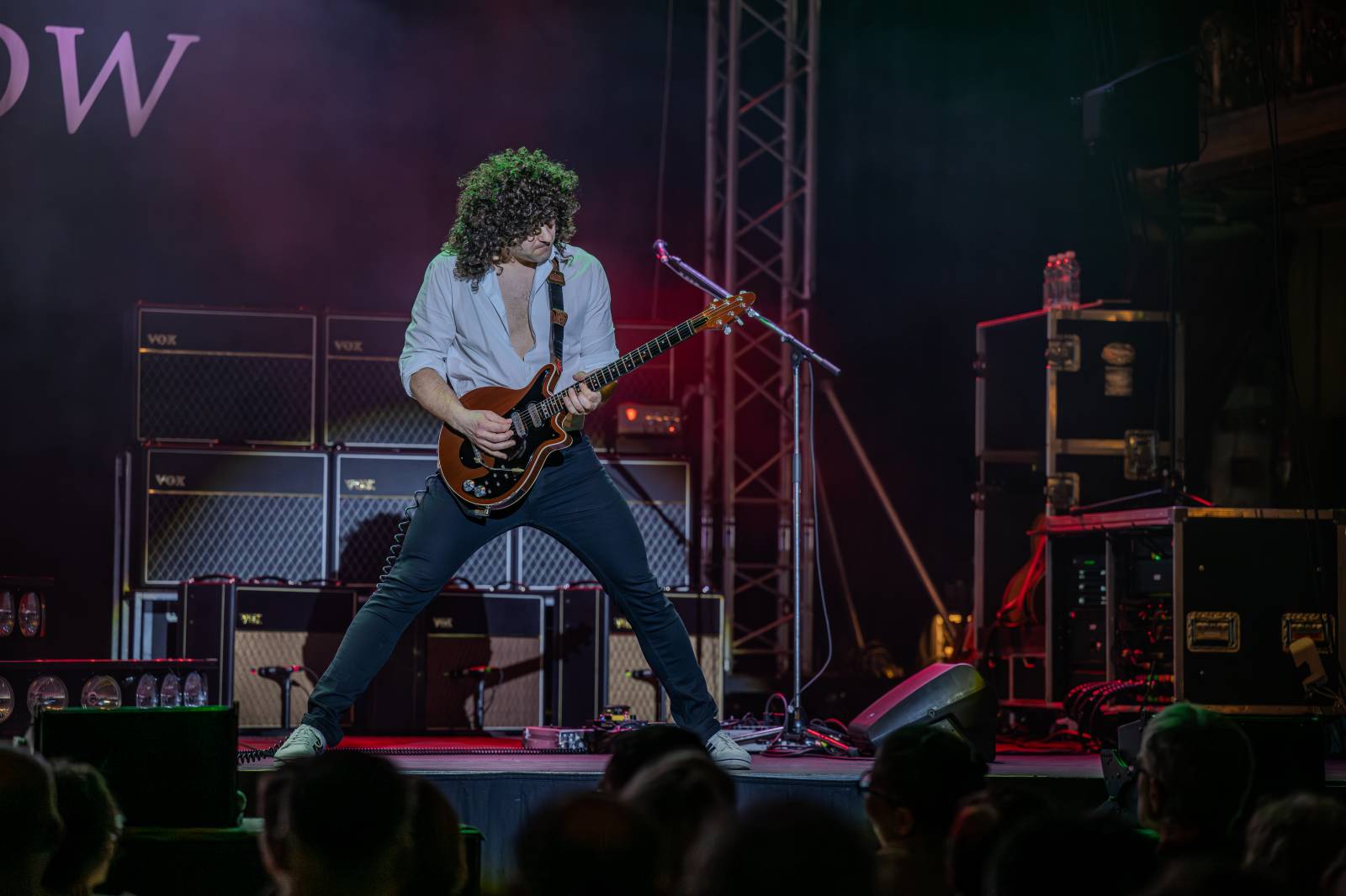 Pražskou Lucernou zněly hity Queen. Kapela Queenshow uzavřela v metropoli své turné po Česku