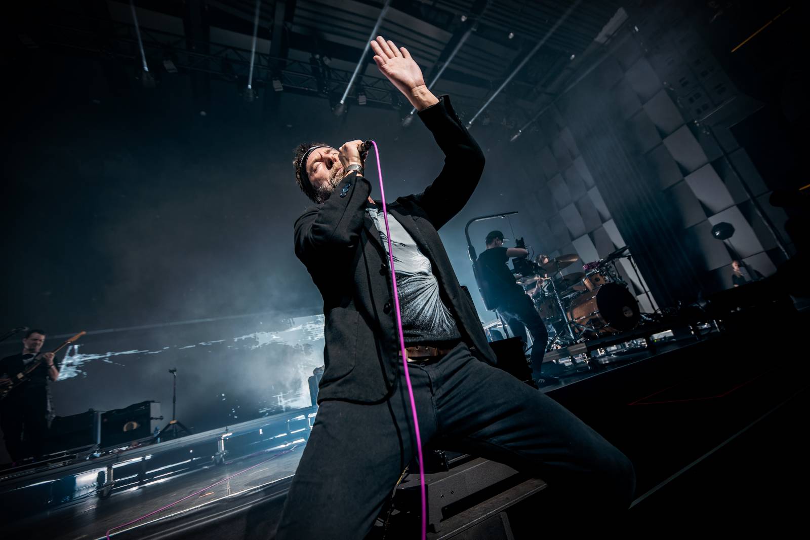 Tata Bojs se vrátili do Fora Karlín. Natřískanému sálu představili nové album