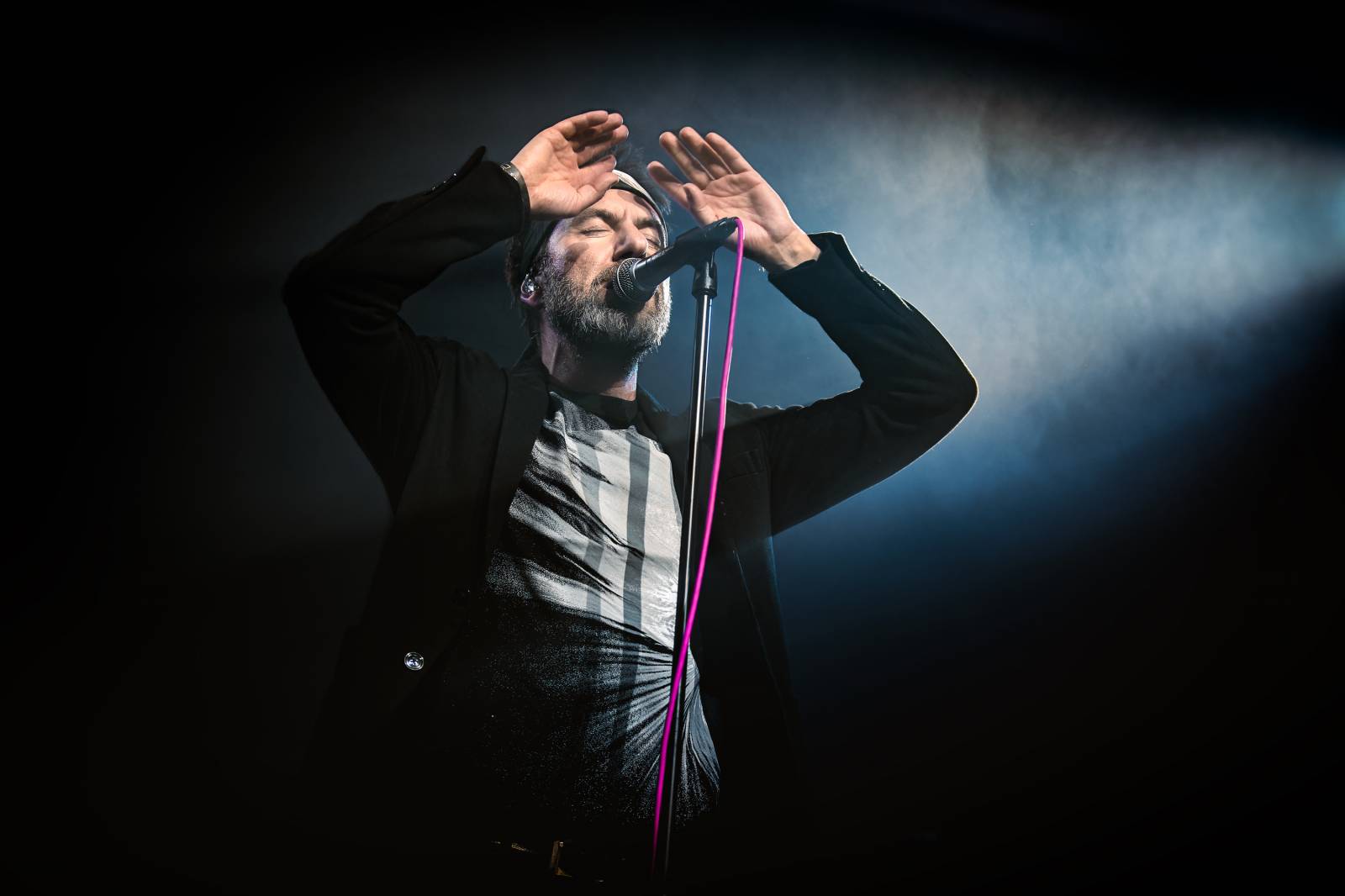 Tata Bojs se vrátili do Fora Karlín. Natřískanému sálu představili nové album