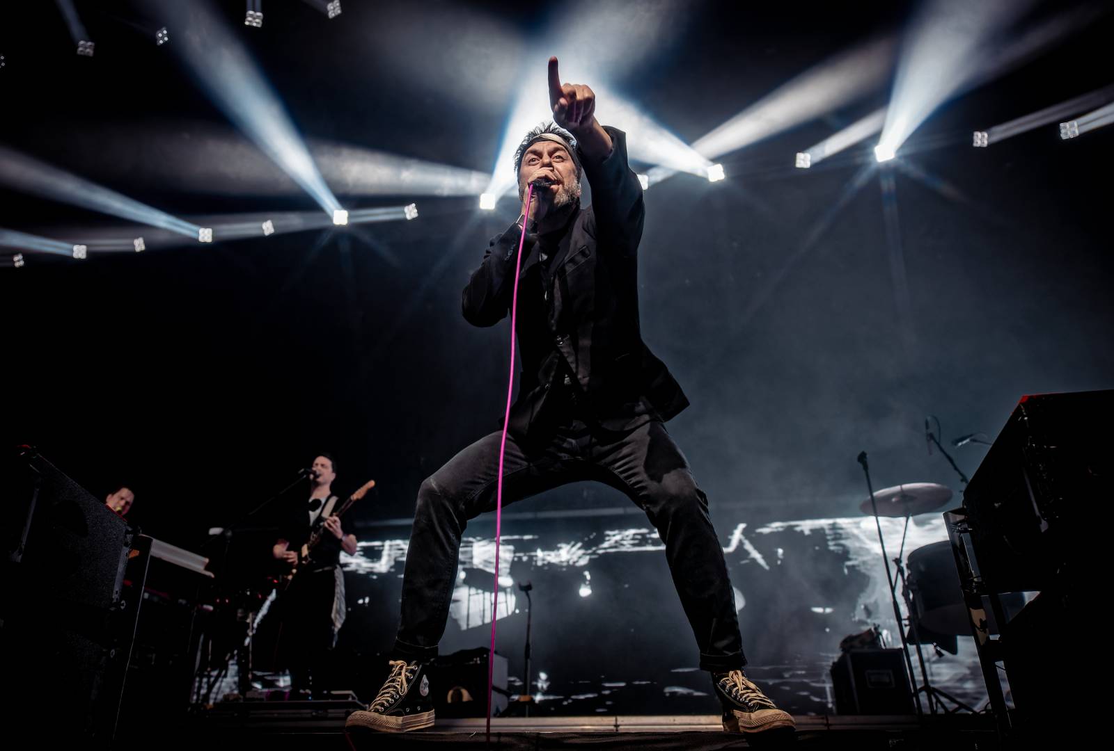 Tata Bojs se vrátili do Fora Karlín. Natřískanému sálu představili nové album