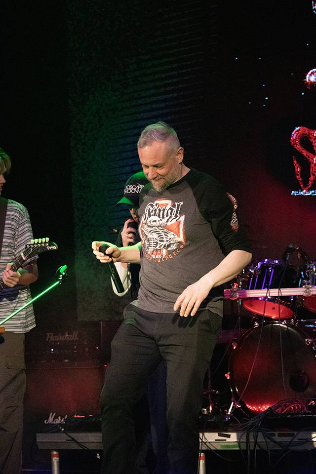 Satisfvcktion oslavili 35 let na scéně s řadou hostů, do Českých Budějovic dorazili i bývalí členové