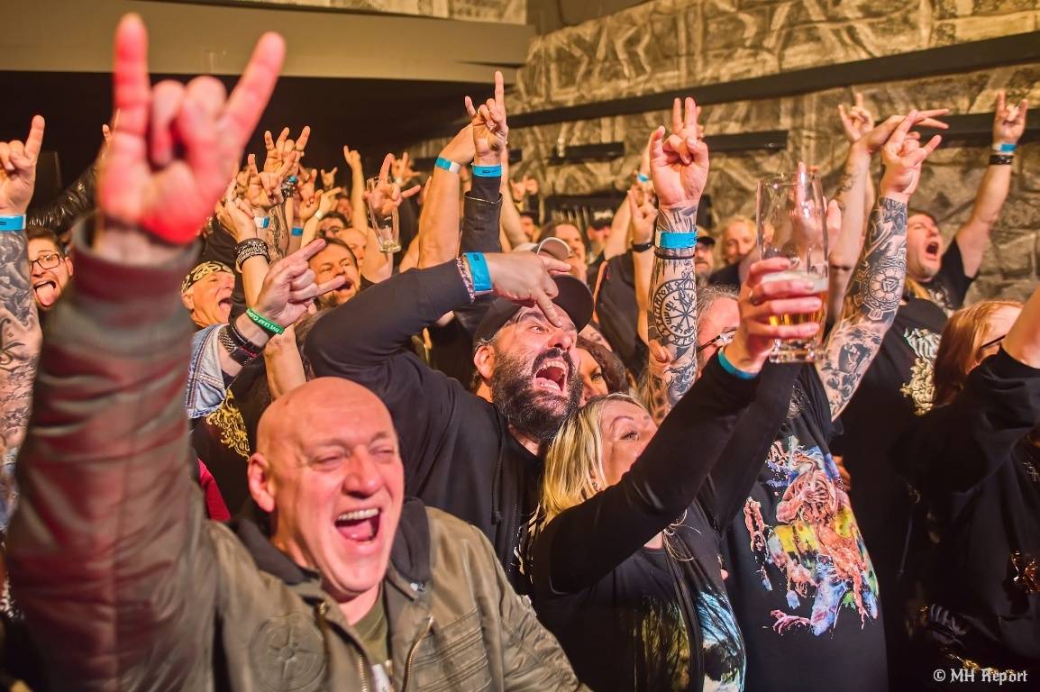 Nahum, Innersphere a Mortifilia vyrazili na společné turné, zastavili se i v Plzni