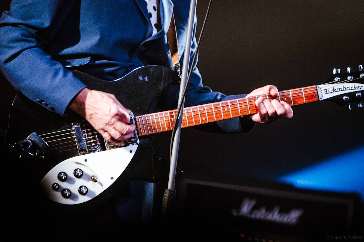 Buzzcocks slaví padesát let na scéně, brněnskou Flédu provedli zásadními momenty své kariéry