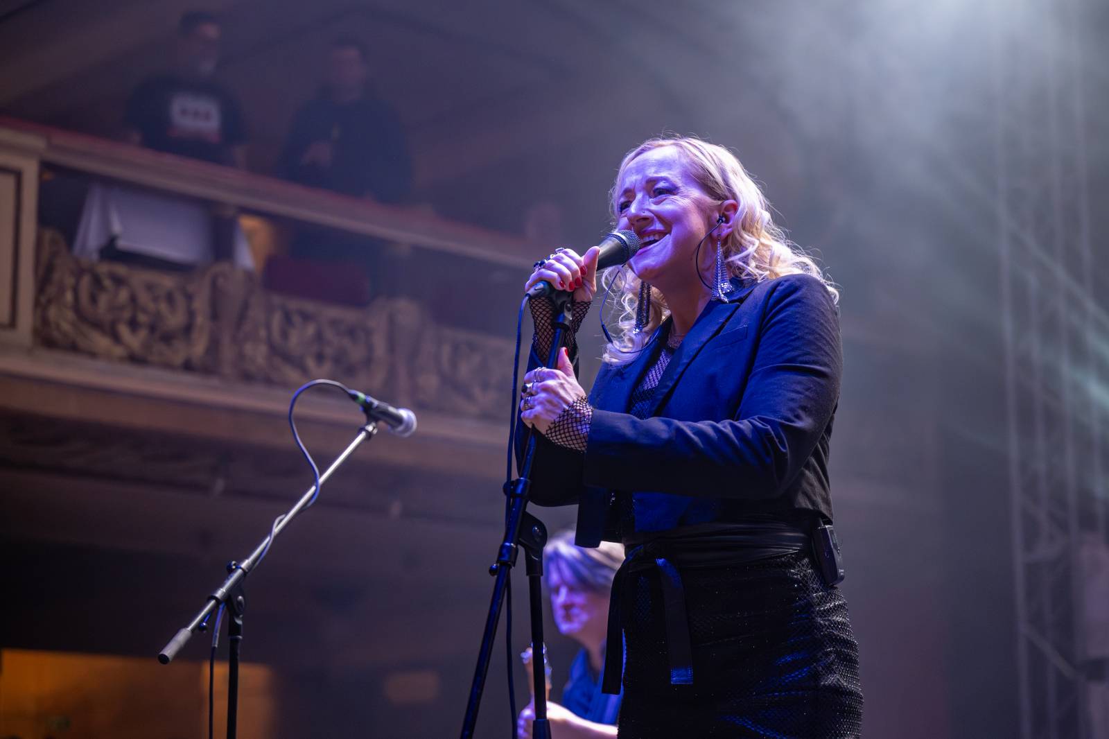 Jasná Páka a Hudba Praha bavily fanoušky téměř do půlnoci, v Lucerně vzpomínaly na Michala Ambrože