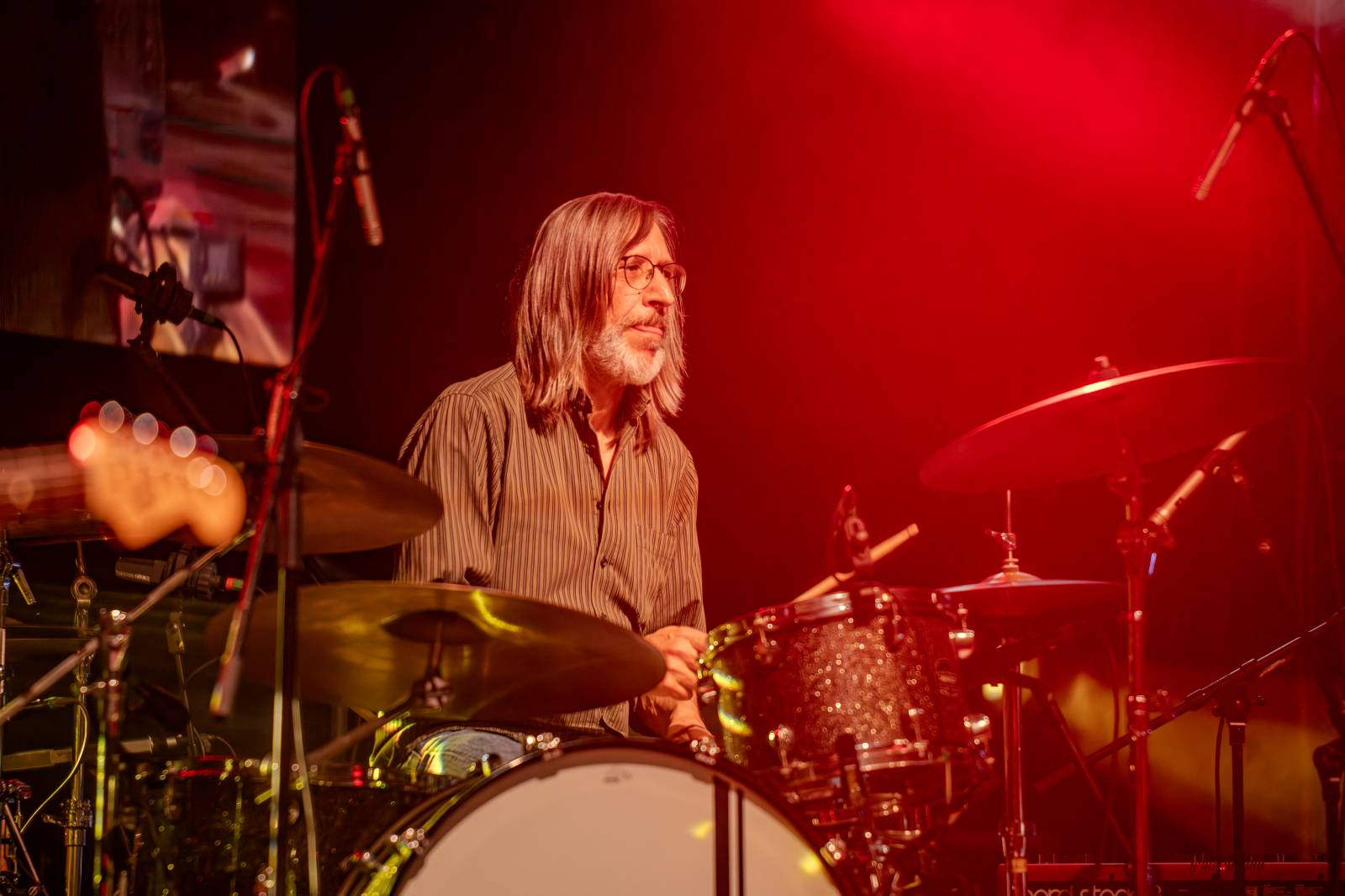 Jasná Páka a Hudba Praha bavily fanoušky téměř do půlnoci, v Lucerně vzpomínaly na Michala Ambrože