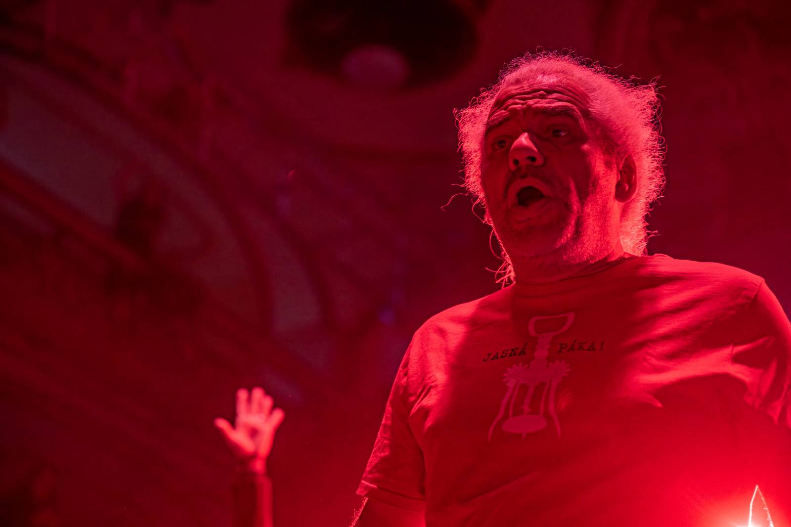 Jasná Páka a Hudba Praha bavily fanoušky téměř do půlnoci, v Lucerně vzpomínaly na Michala Ambrože