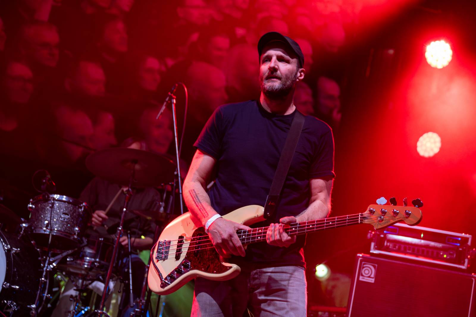 Jasná Páka a Hudba Praha bavily fanoušky téměř do půlnoci, v Lucerně vzpomínaly na Michala Ambrože