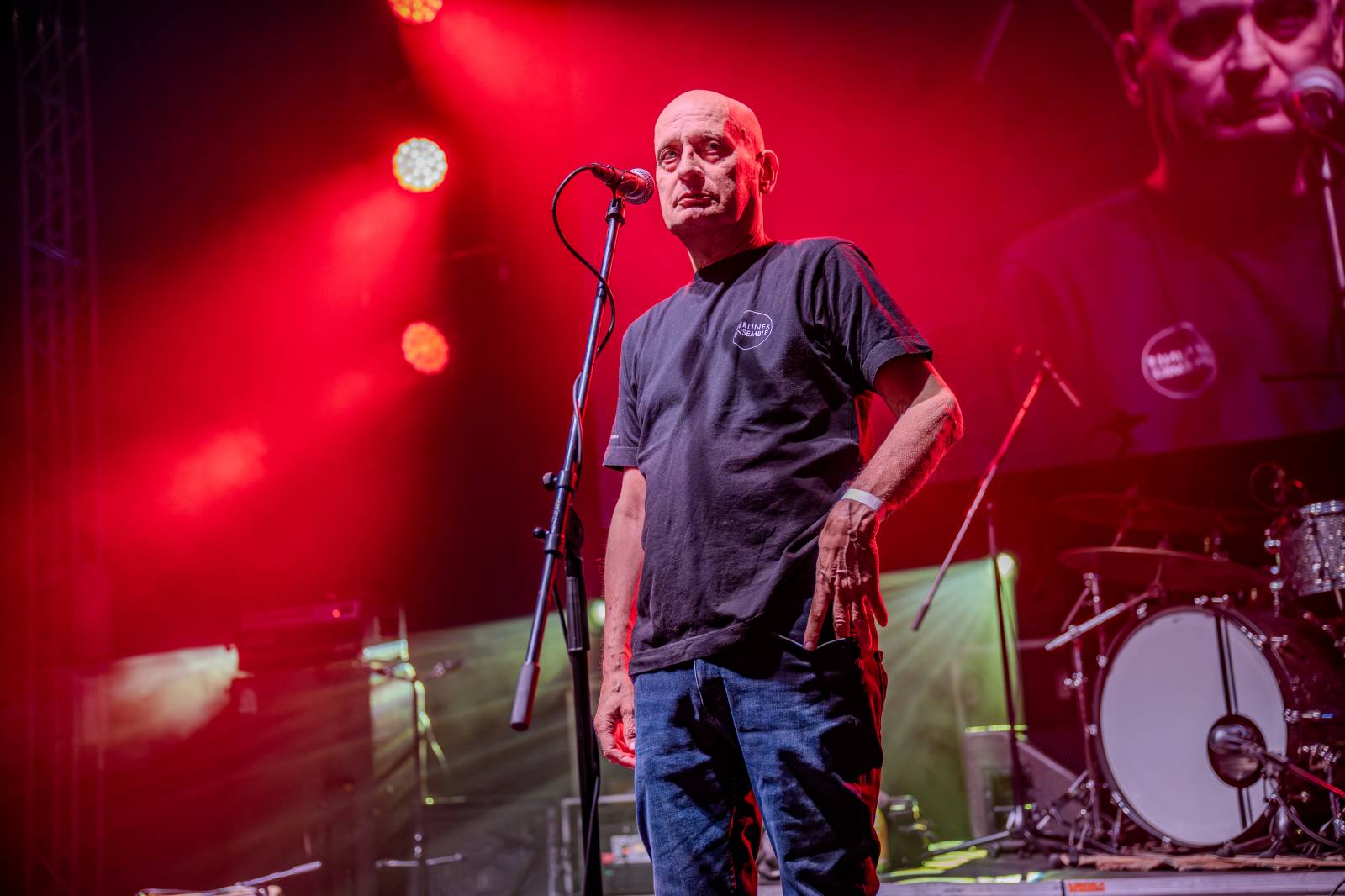 Jasná Páka a Hudba Praha bavily fanoušky téměř do půlnoci, v Lucerně vzpomínaly na Michala Ambrože