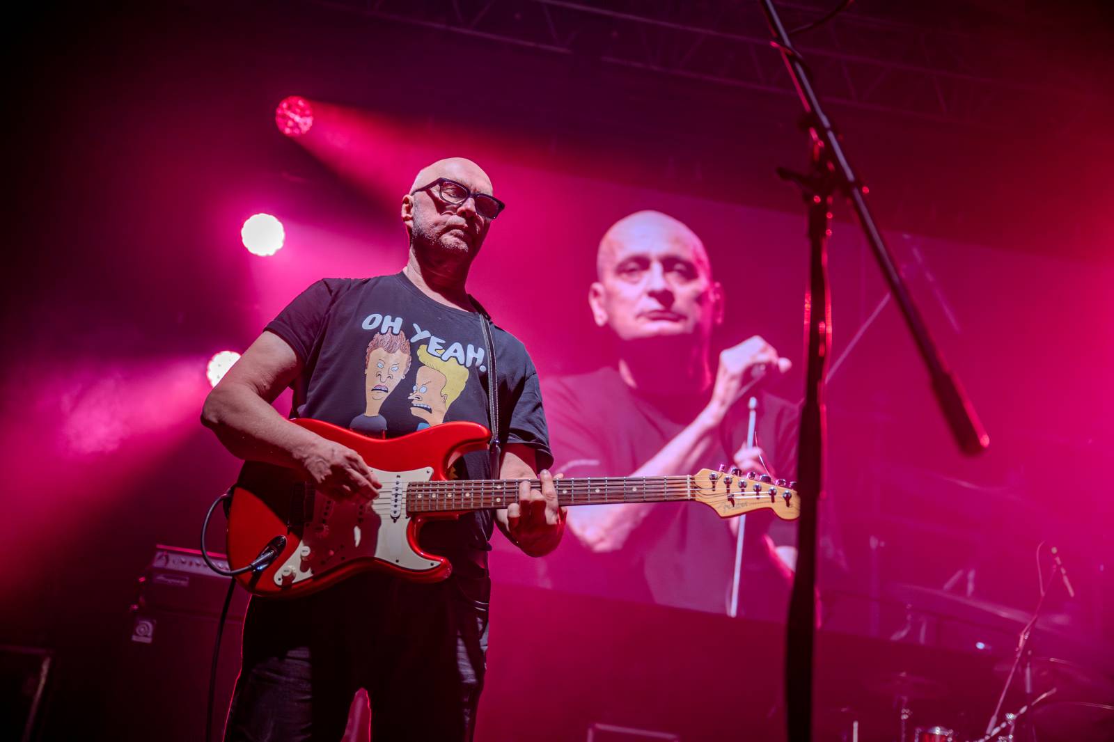 Jasná Páka a Hudba Praha bavily fanoušky téměř do půlnoci, v Lucerně vzpomínaly na Michala Ambrože