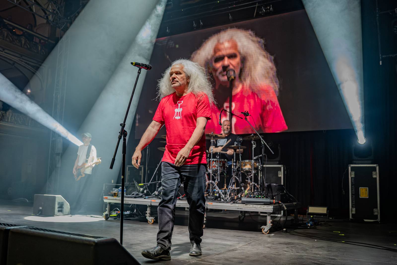 Jasná Páka a Hudba Praha bavily fanoušky téměř do půlnoci, v Lucerně vzpomínaly na Michala Ambrože